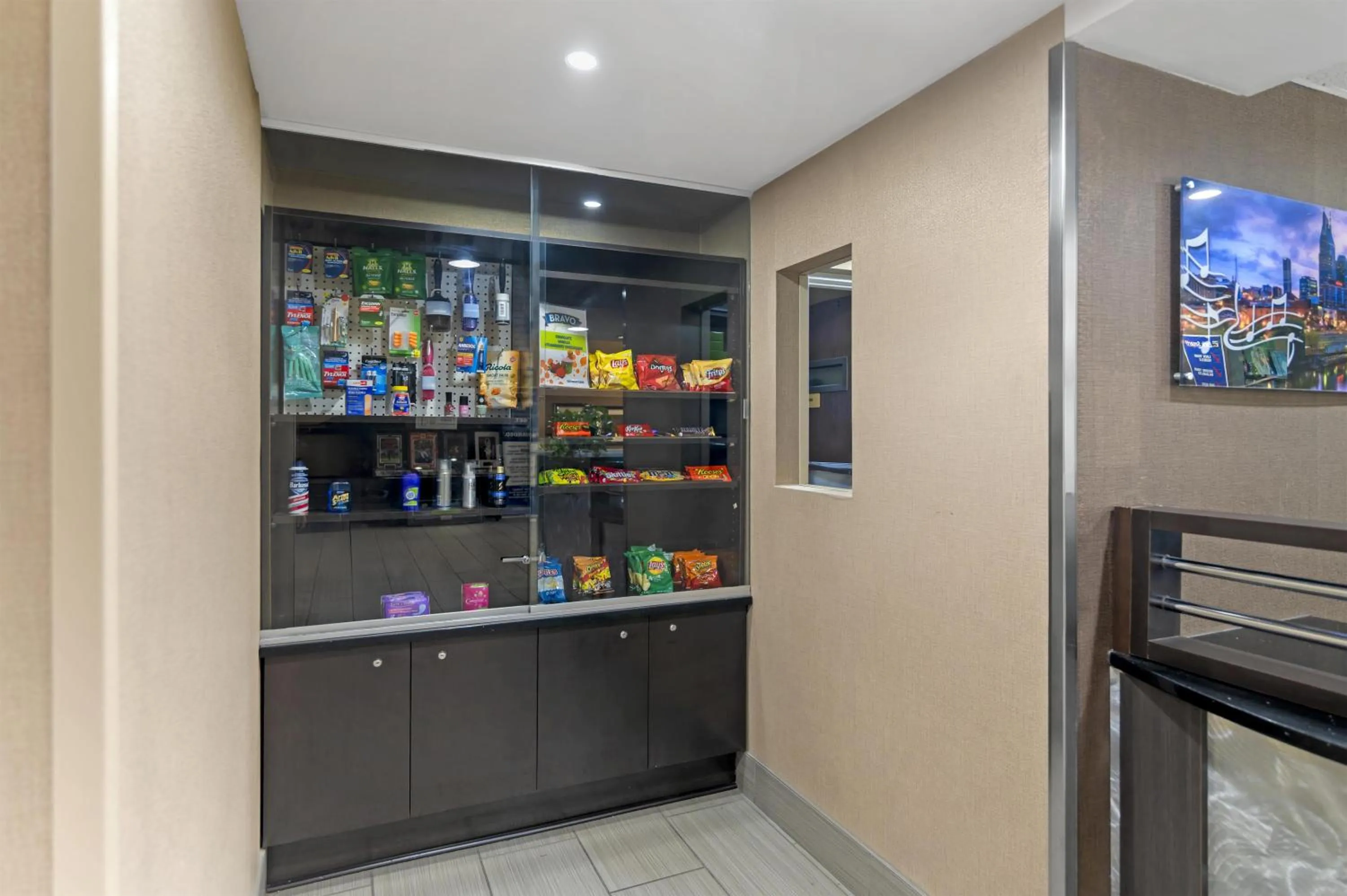 Property building in Best Western Suites near Opryland