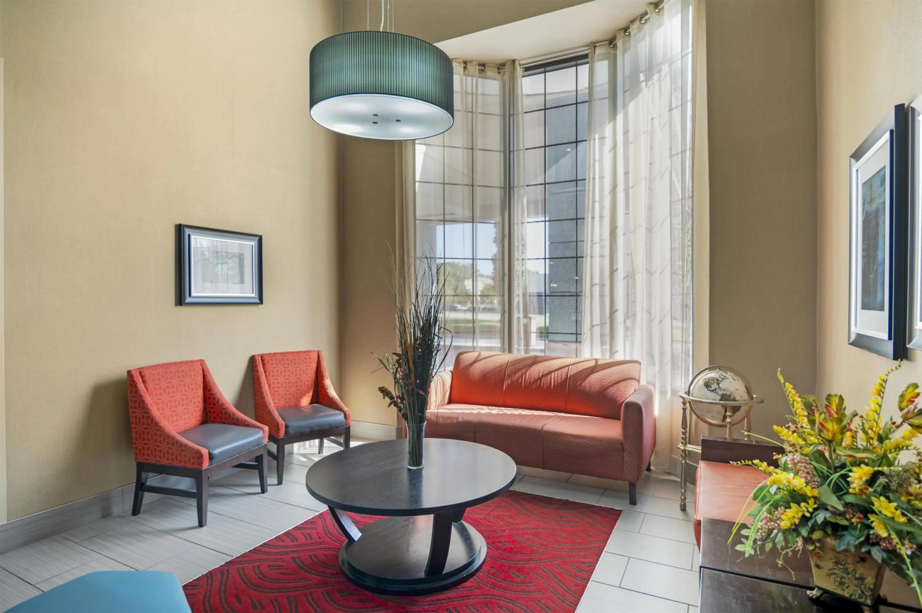 Lobby or reception in Best Western Suites near Opryland