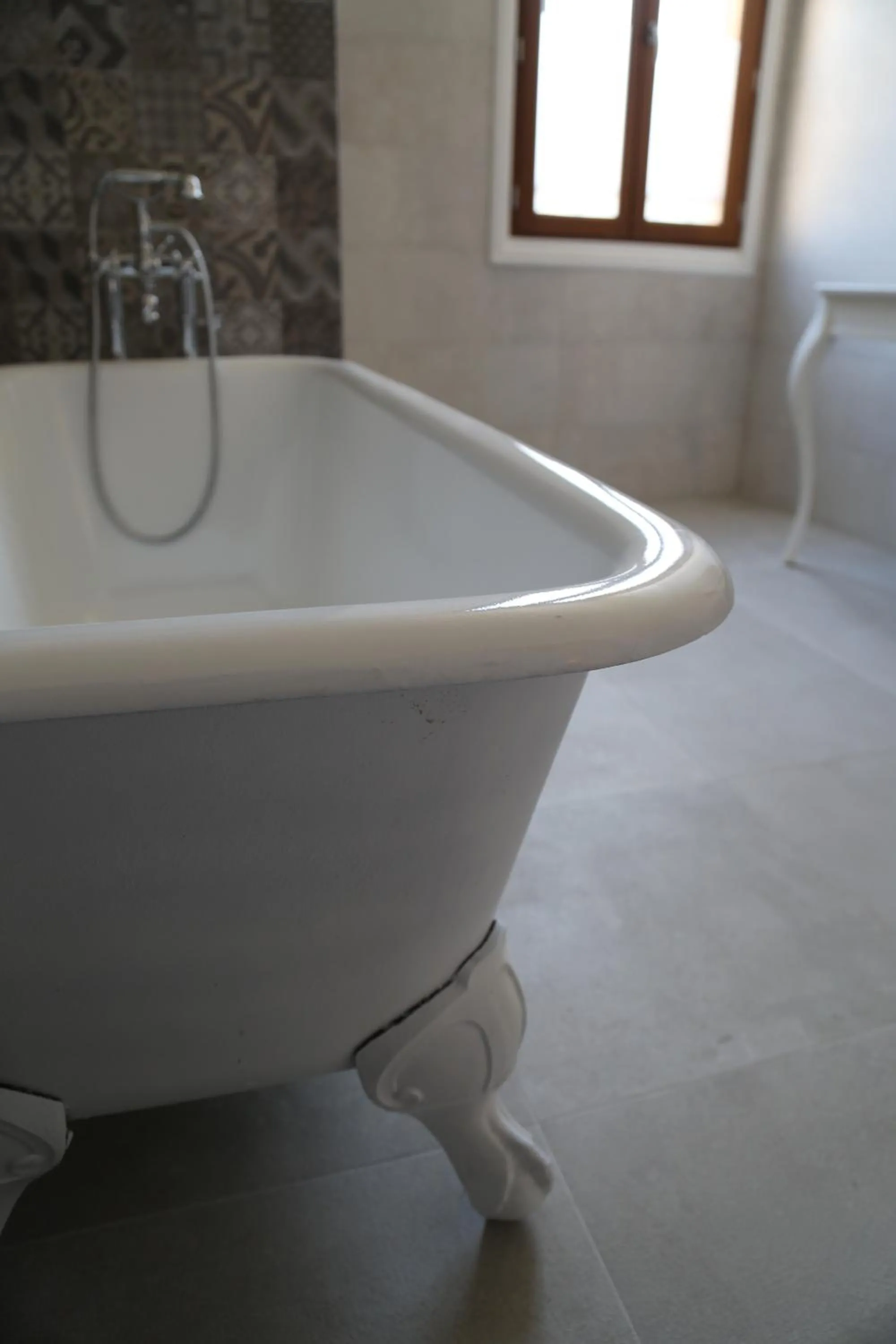 Bathroom in Palais de Luppé, Chambre d'hôtes