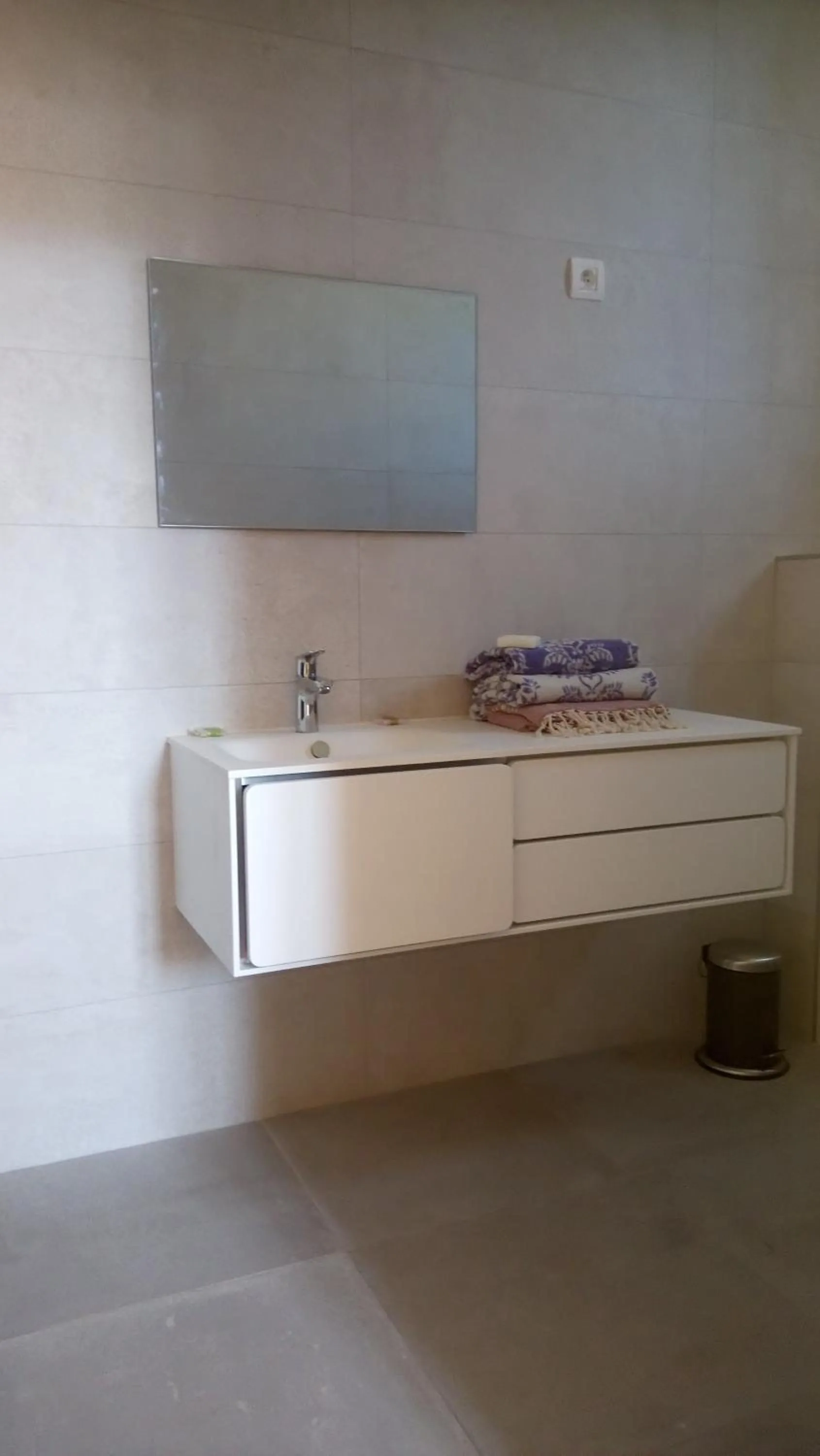 Bathroom in Palais de Luppé, Chambre d'hôtes