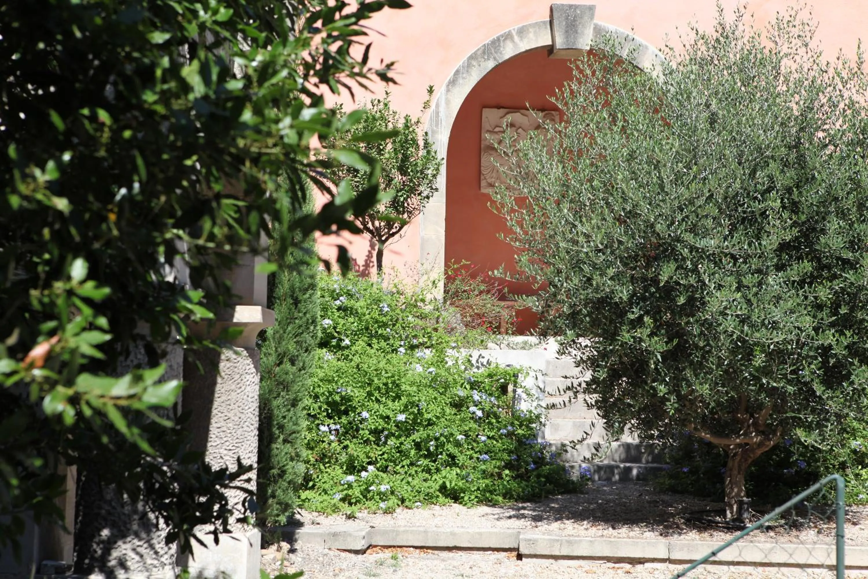 Garden in Palais de Luppé, Chambre d'hôtes