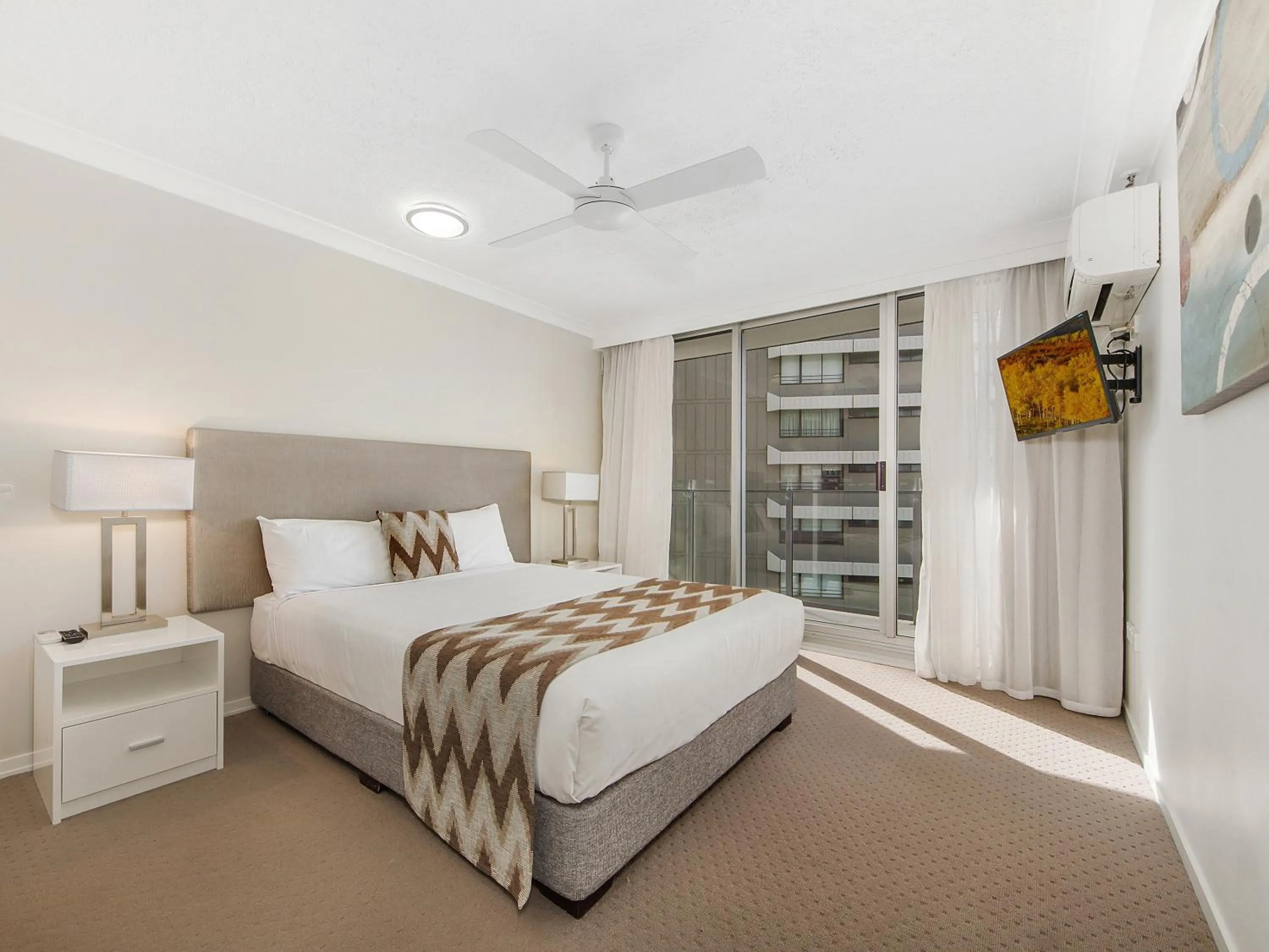 Bedroom, Bed in Sunbird Beach Resort Gold Coast