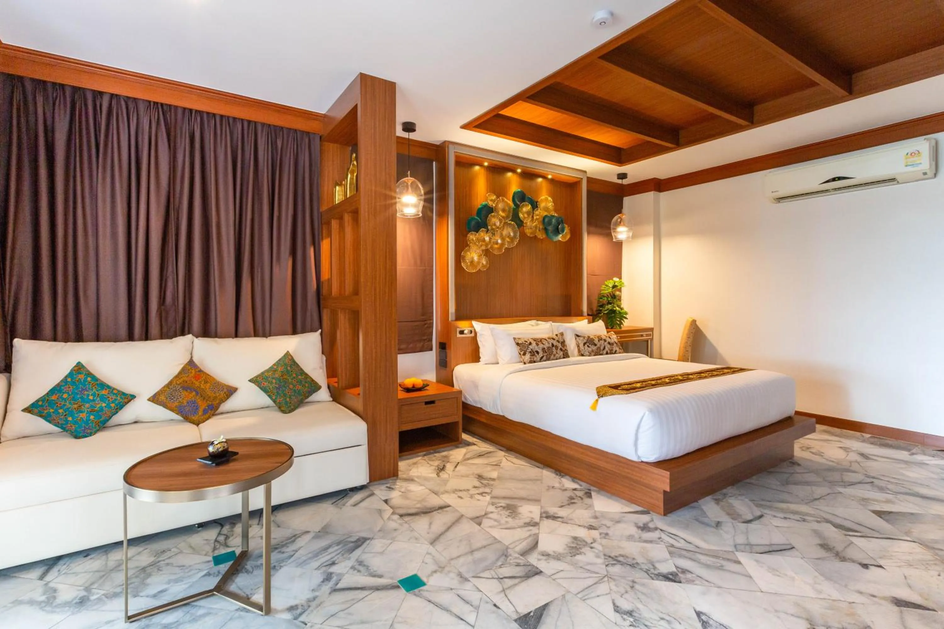 Bed in Railay Bay Resort & Spa