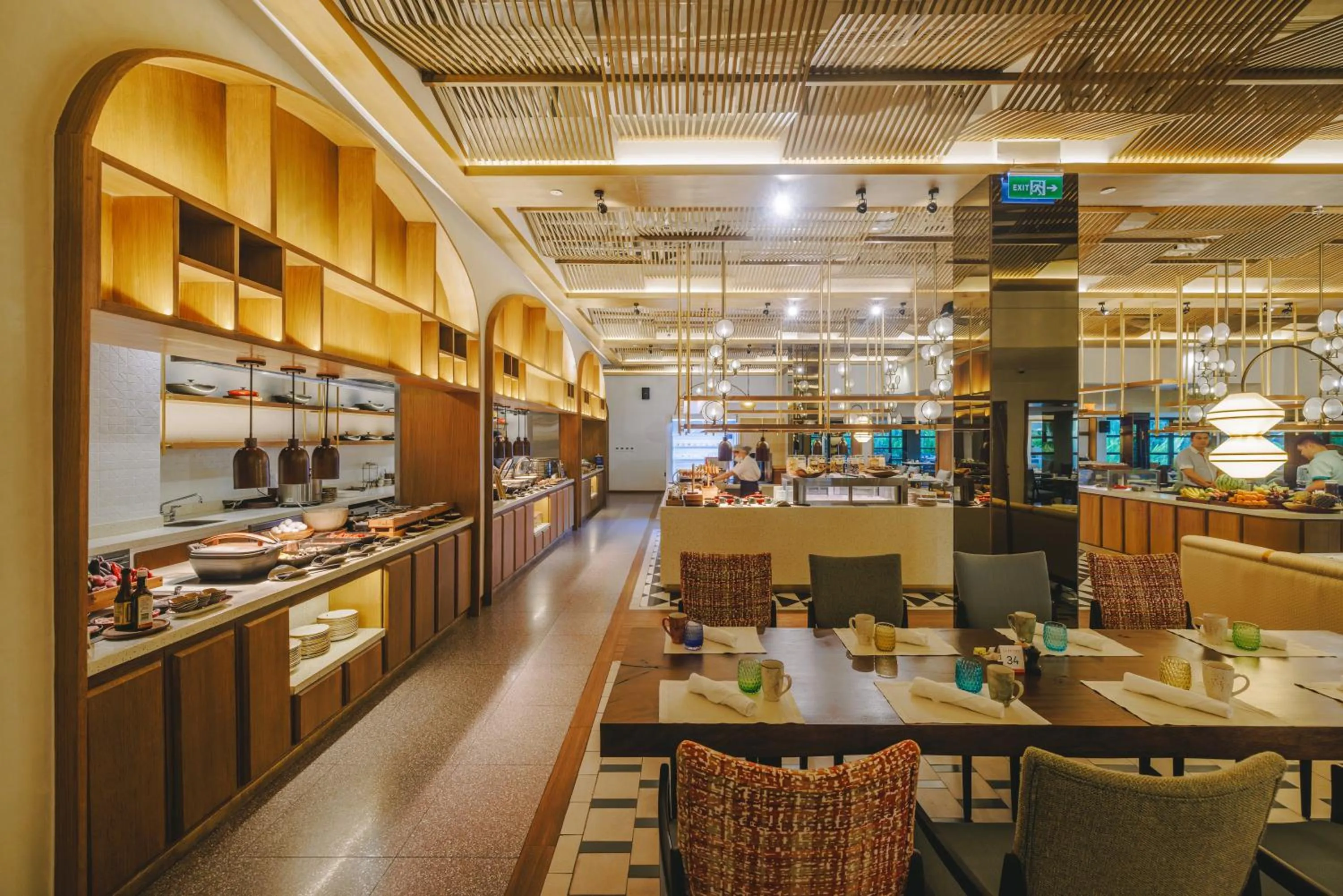 Restaurant/places to eat in Crimson Resort and Spa - Mactan Island, Cebu