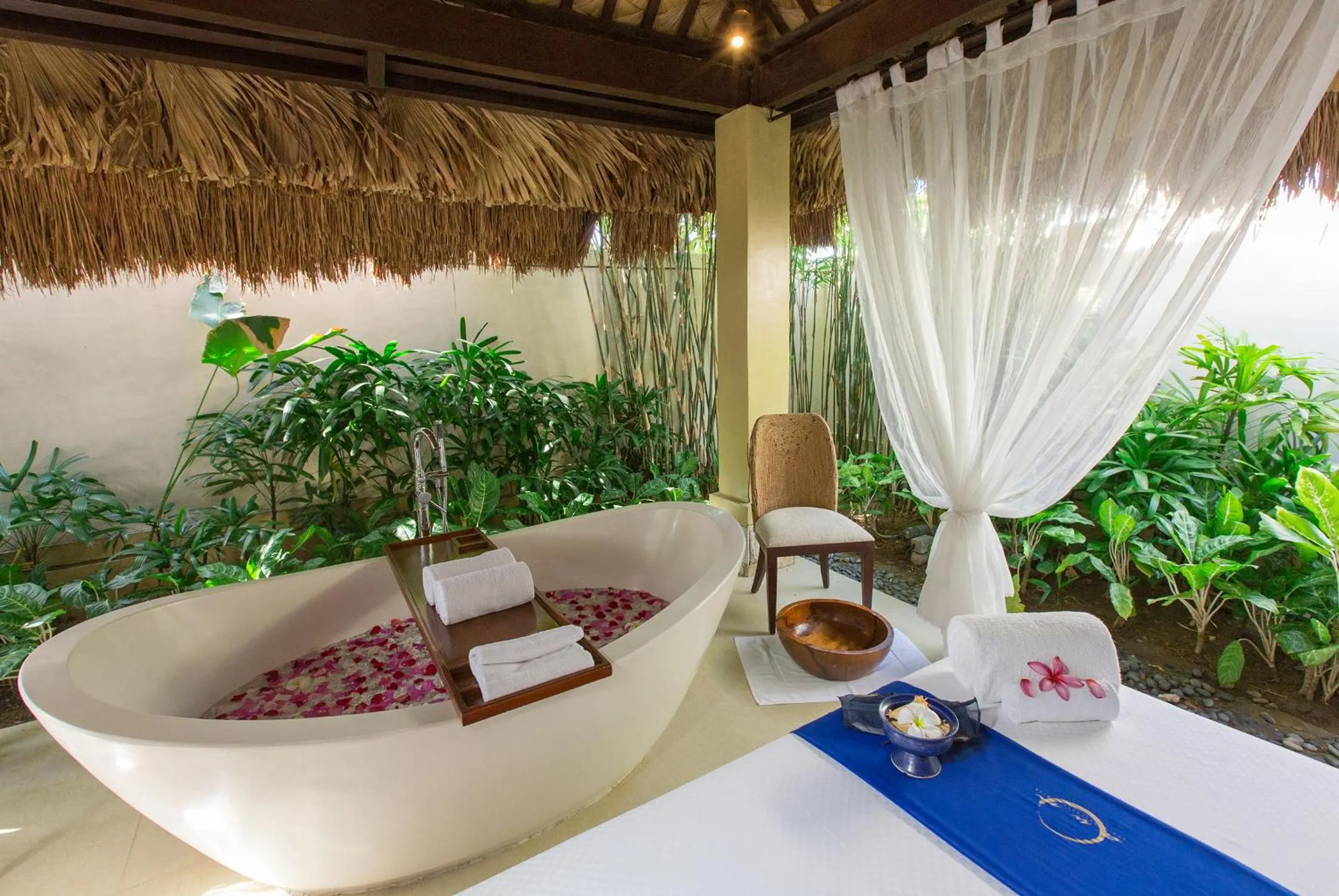 Spa and wellness centre/facilities in Crimson Resort and Spa - Mactan Island, Cebu