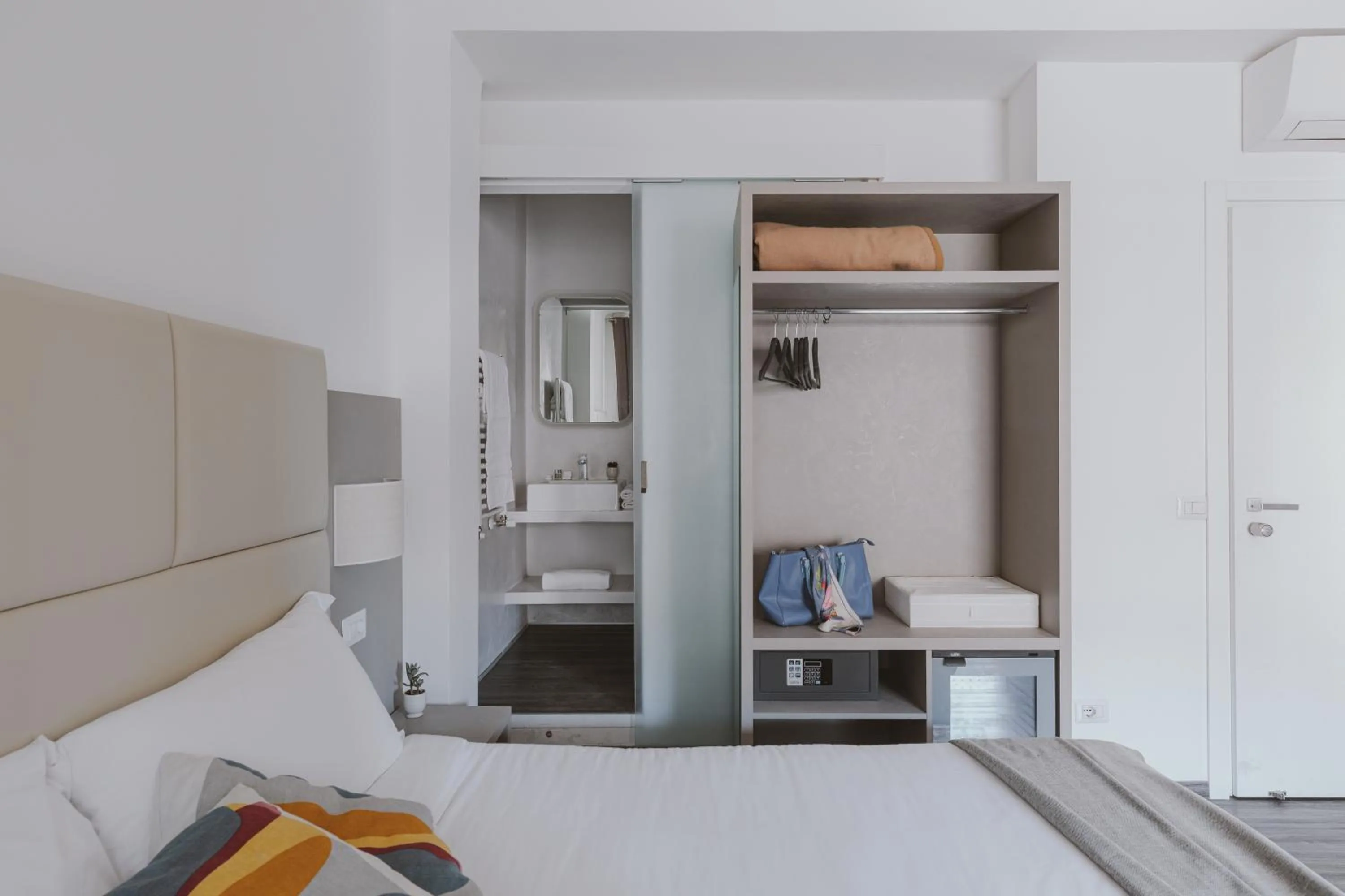 Photo of the whole room, Bed in Residenza Il Giglio