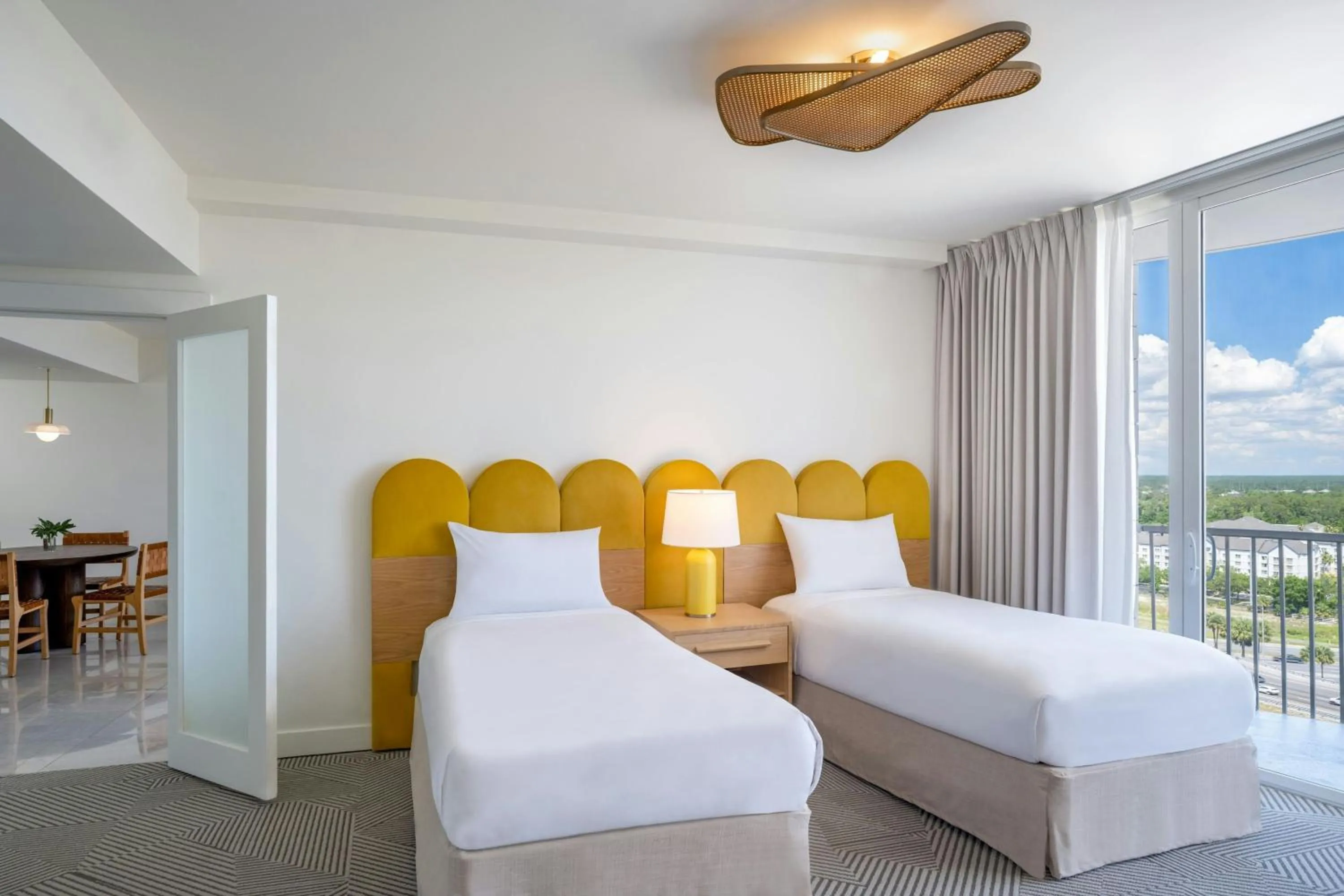 Bedroom, Bed in Renaissance Orlando Resort - Disney Springs Area