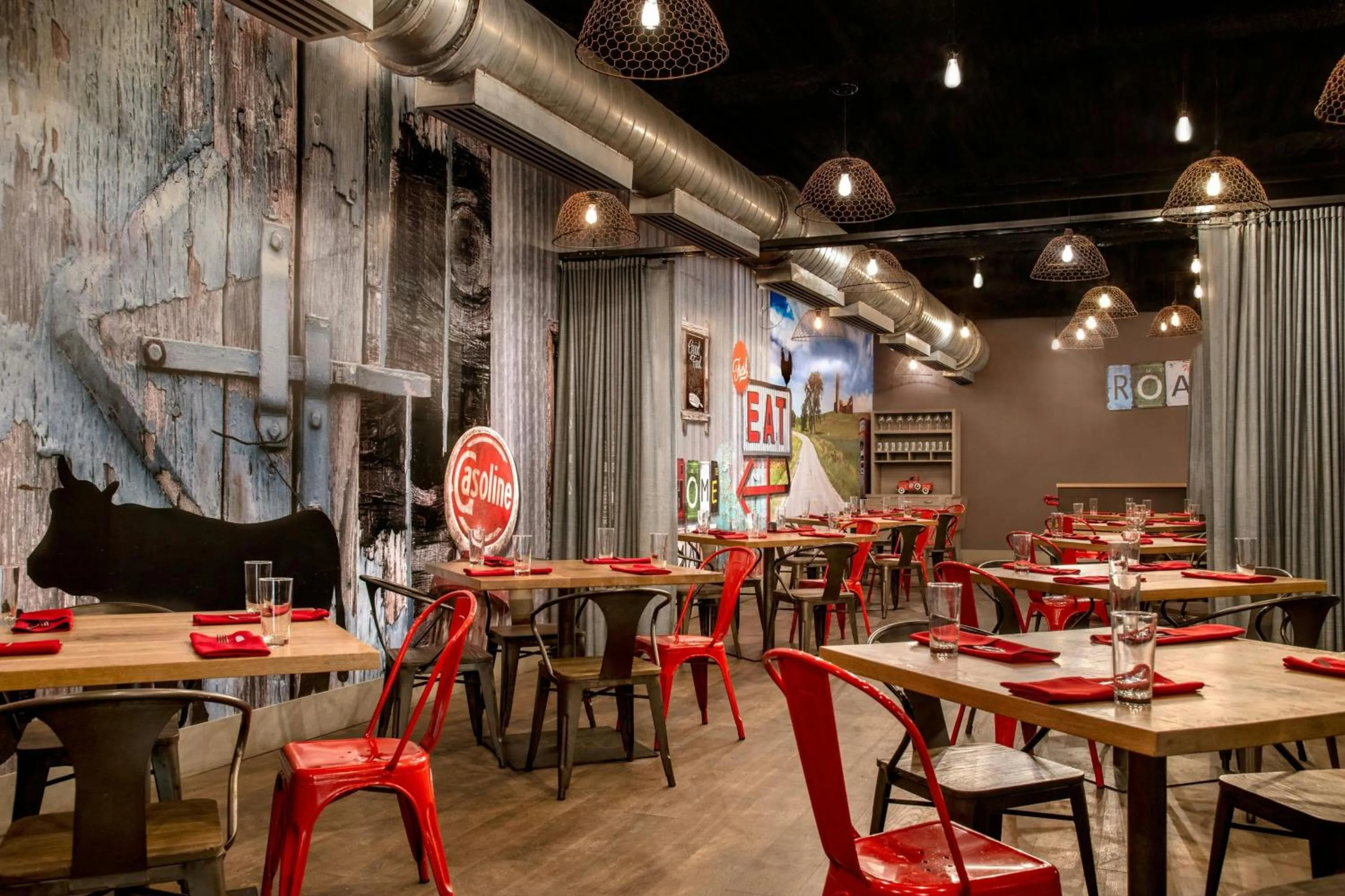 Kitchen or kitchenette in Renaissance Orlando Resort - Disney Springs Area