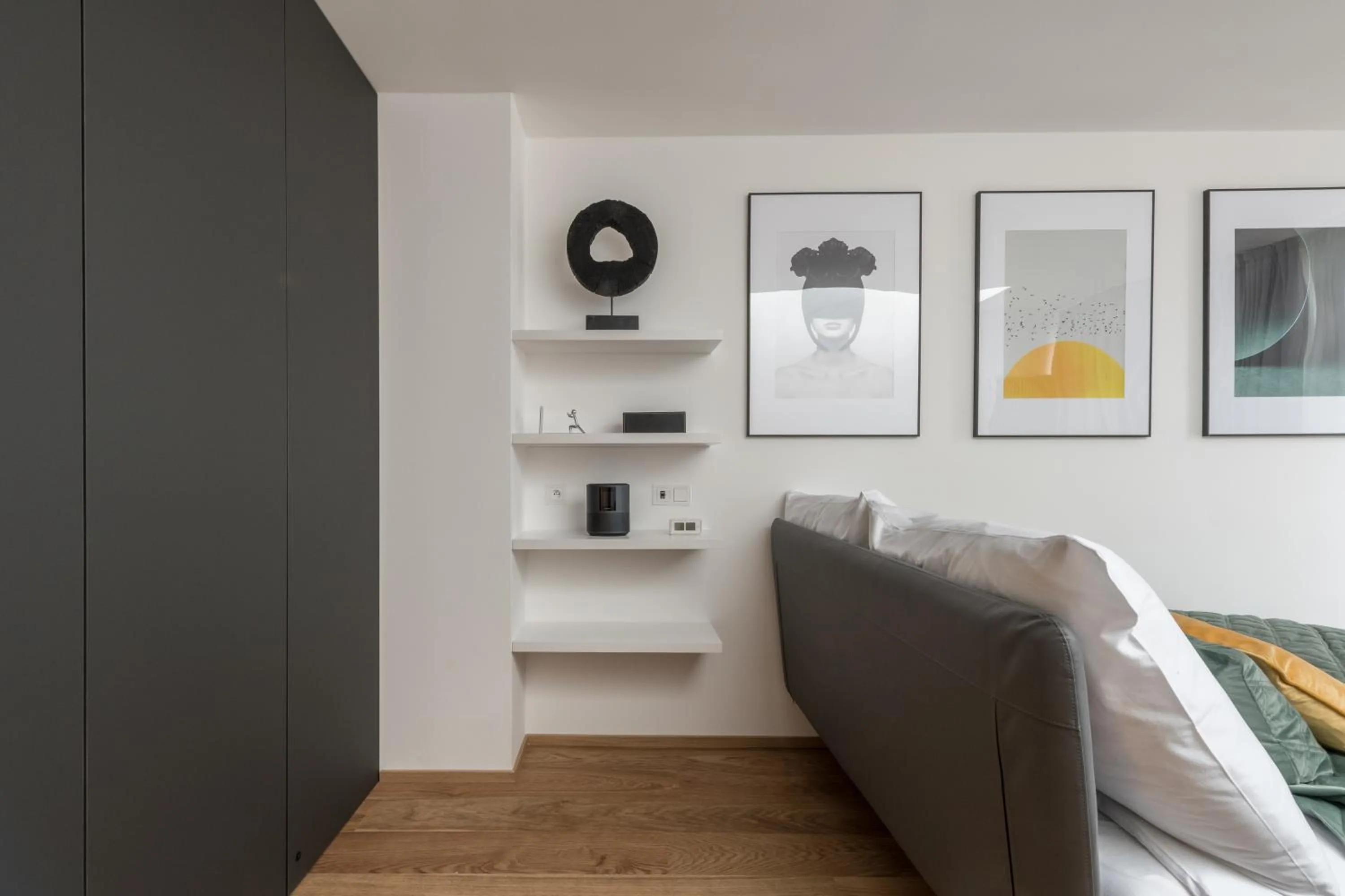 Bedroom in Fully renovated stylish duplex in a convenient location