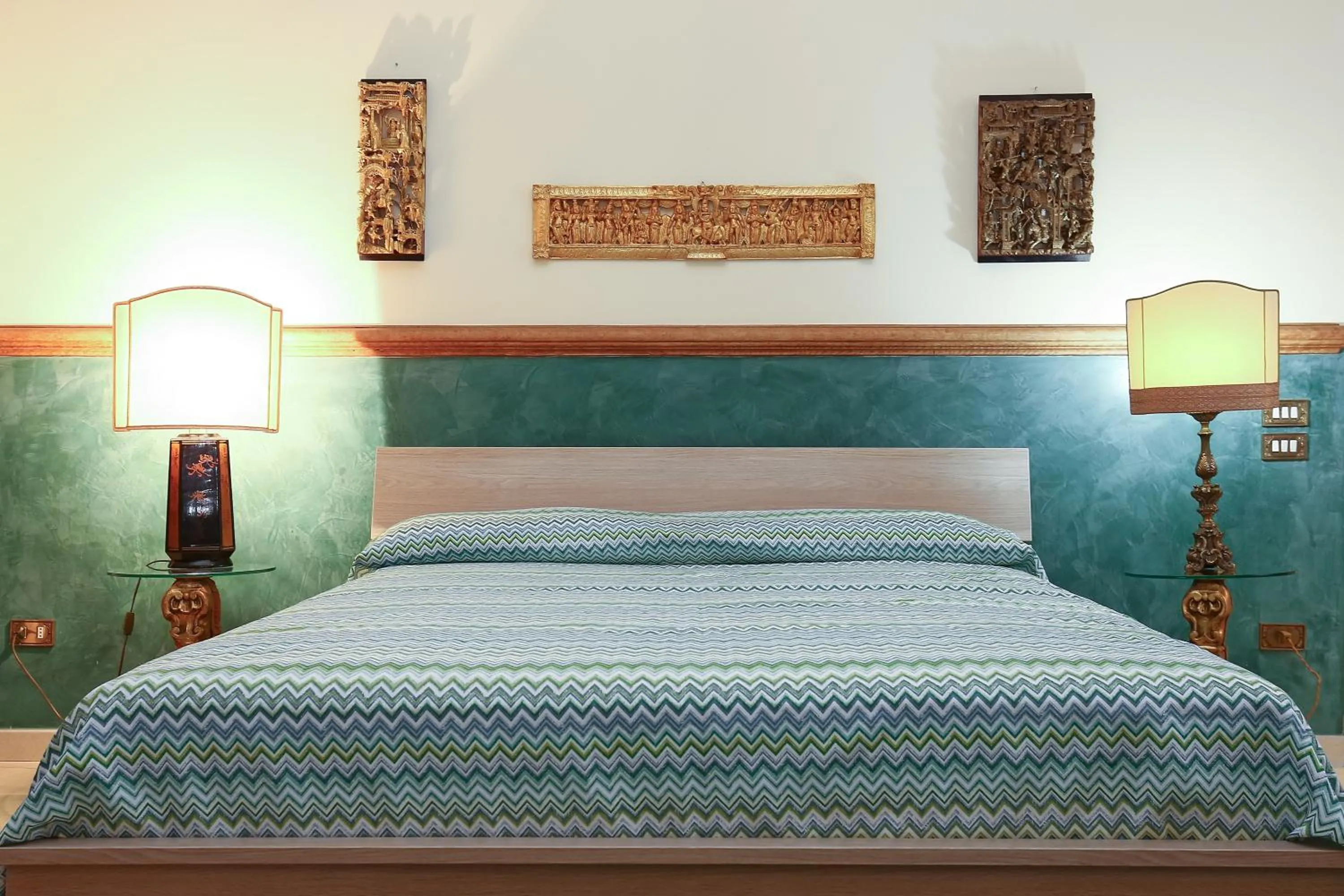 Bedroom, Bed in B&B Flora House