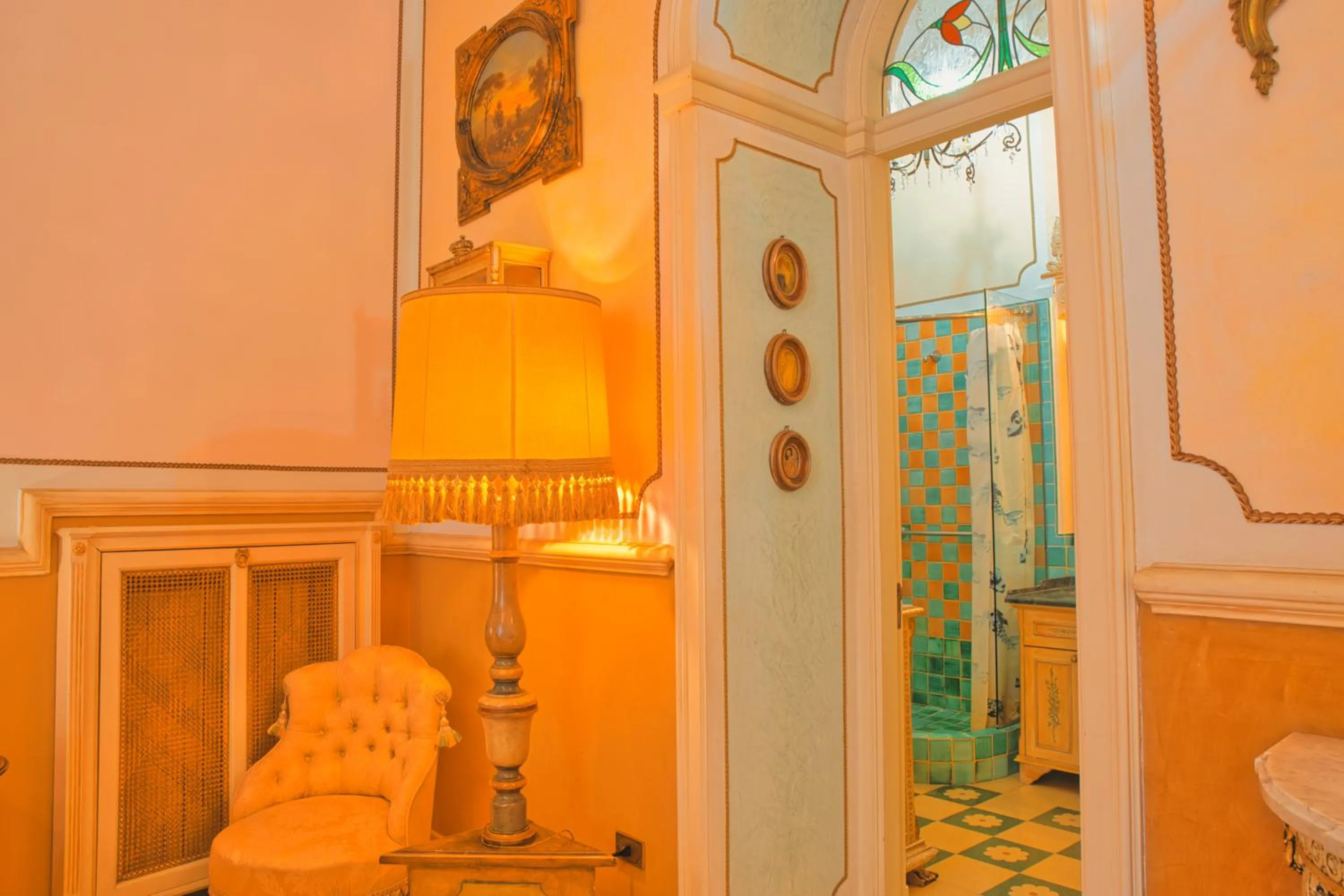 Decorative detail in B&B Flora House