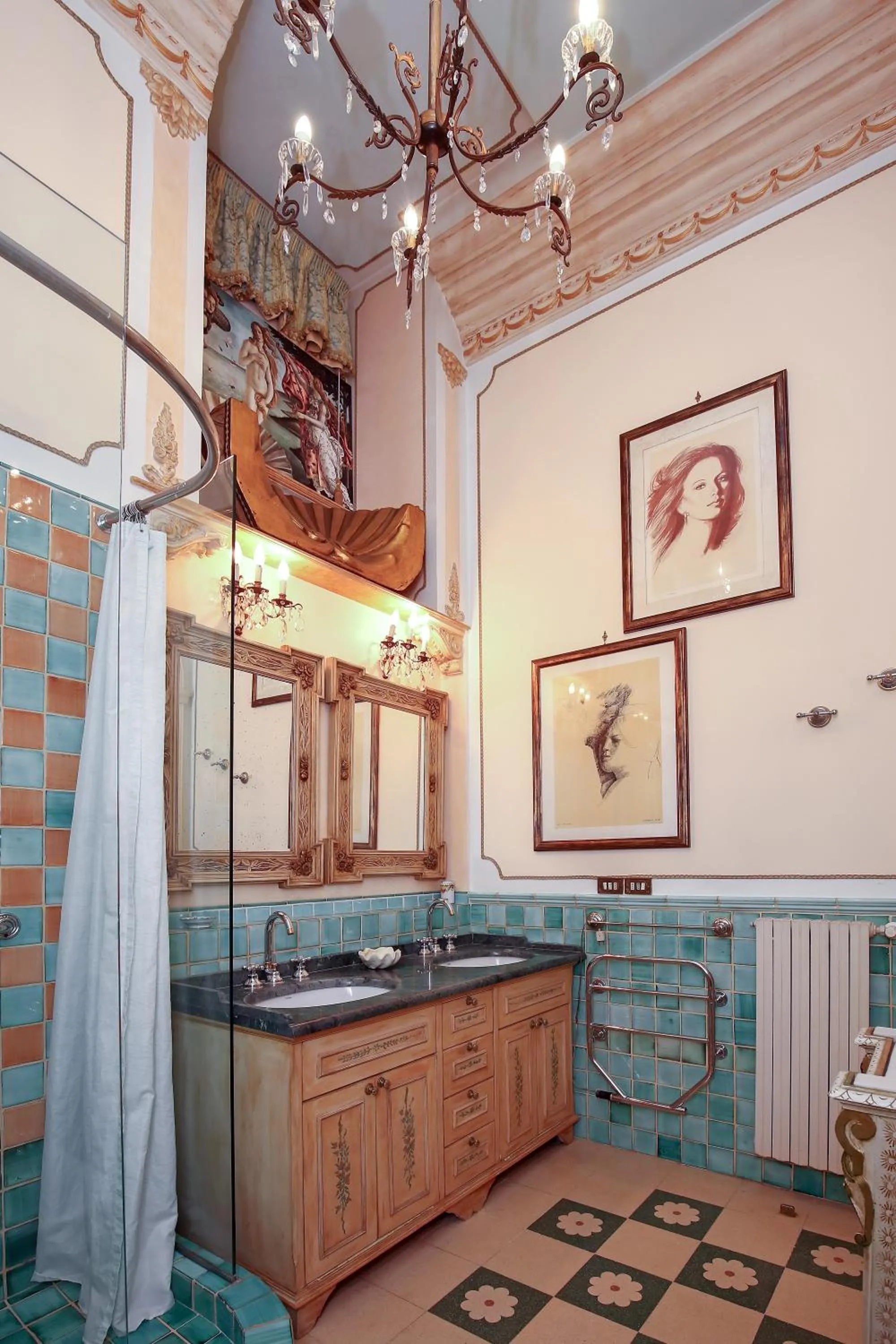 Bathroom in B&B Flora House