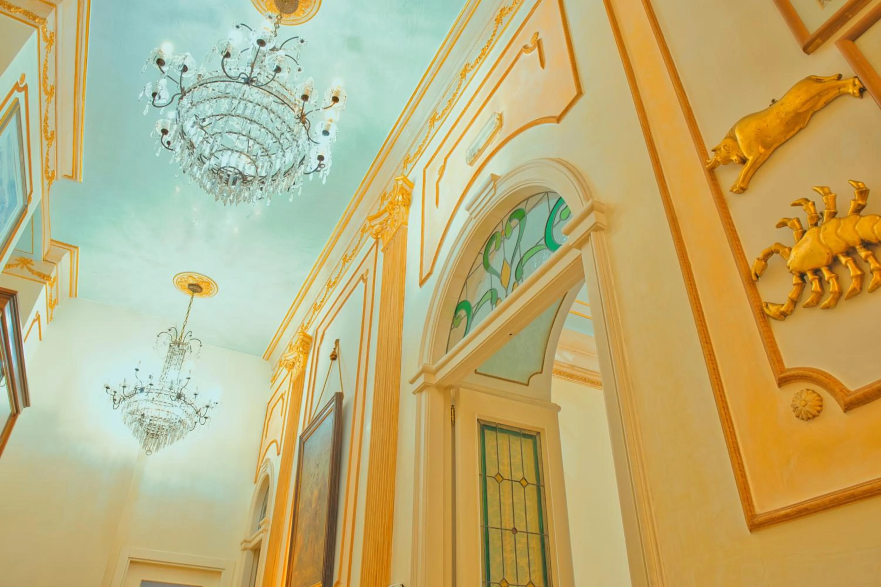 Decorative detail in B&B Flora House