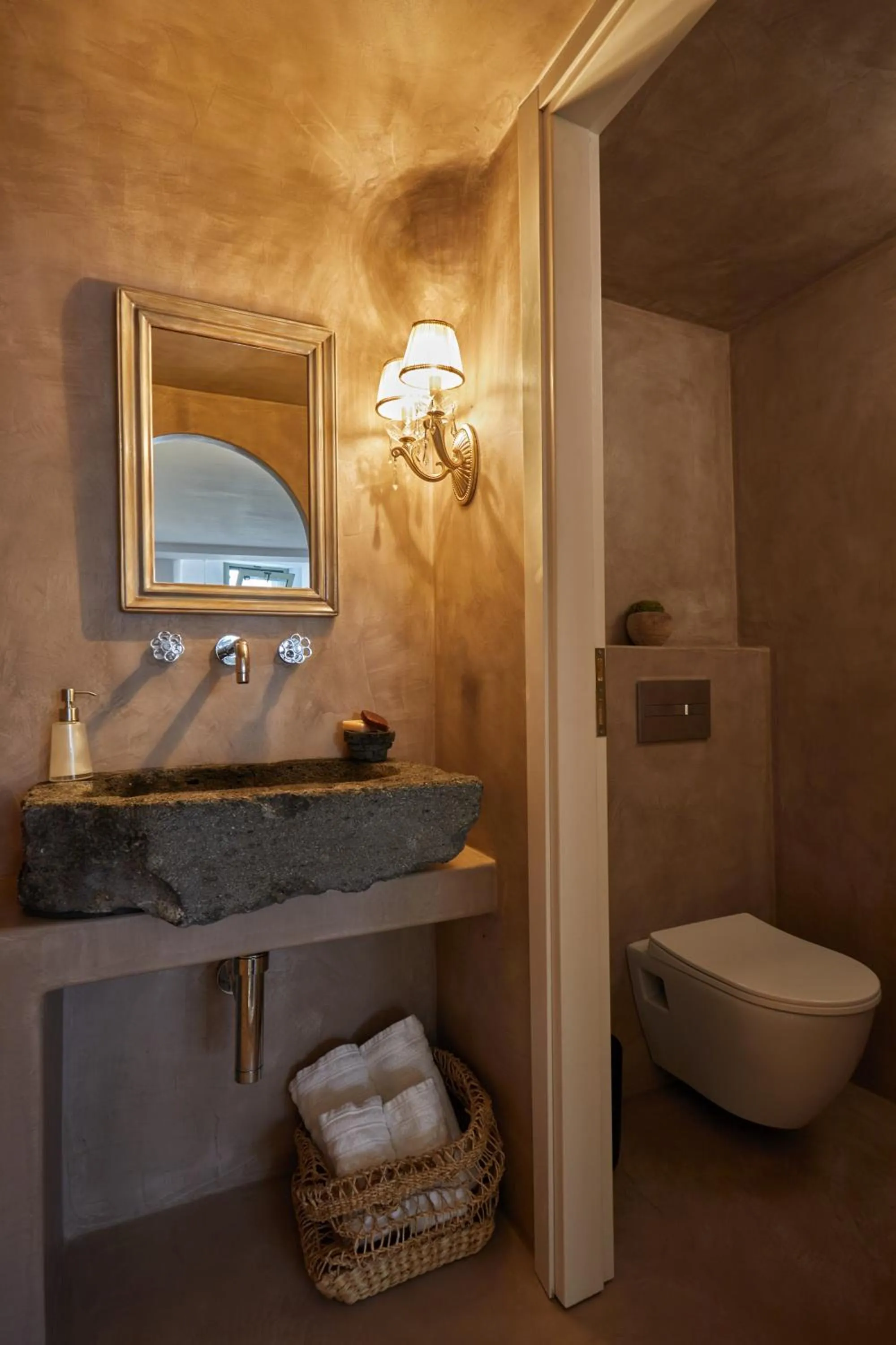 Toilet in Arvanitis Cave Village