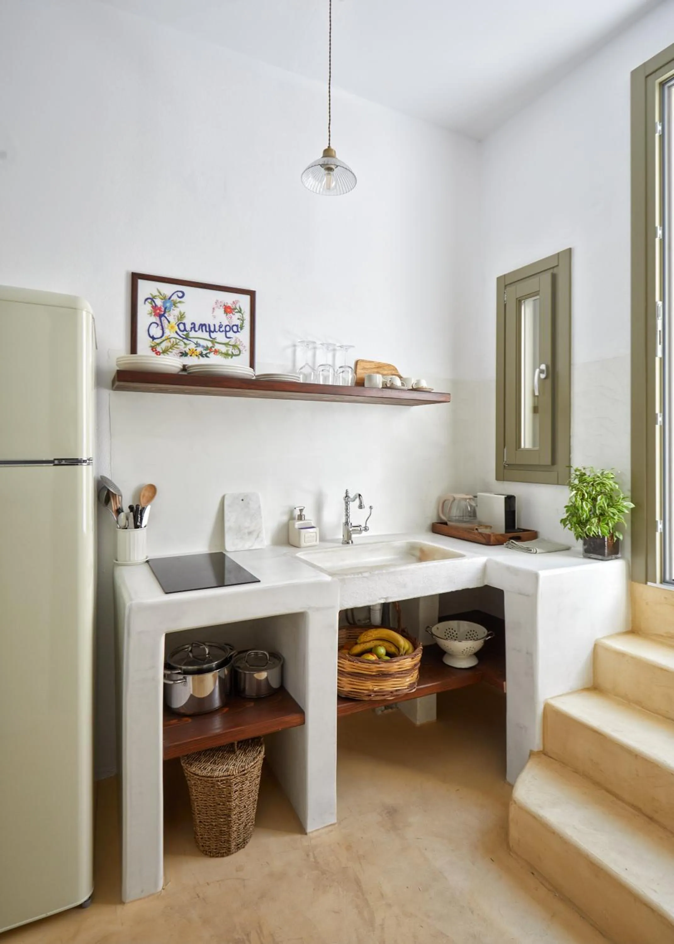 Kitchen or kitchenette in Arvanitis Cave Village