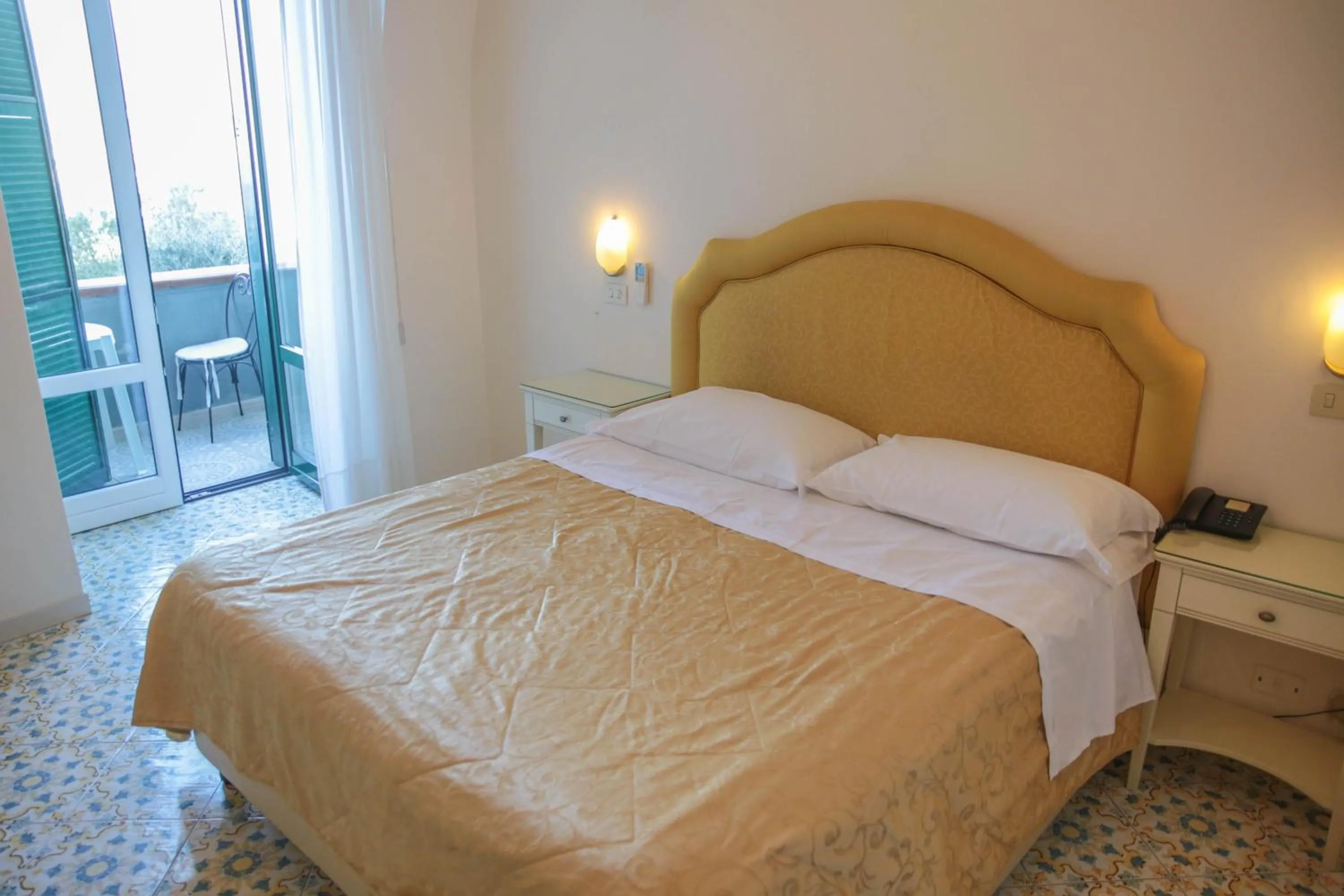 Bed in Hotel La Badia