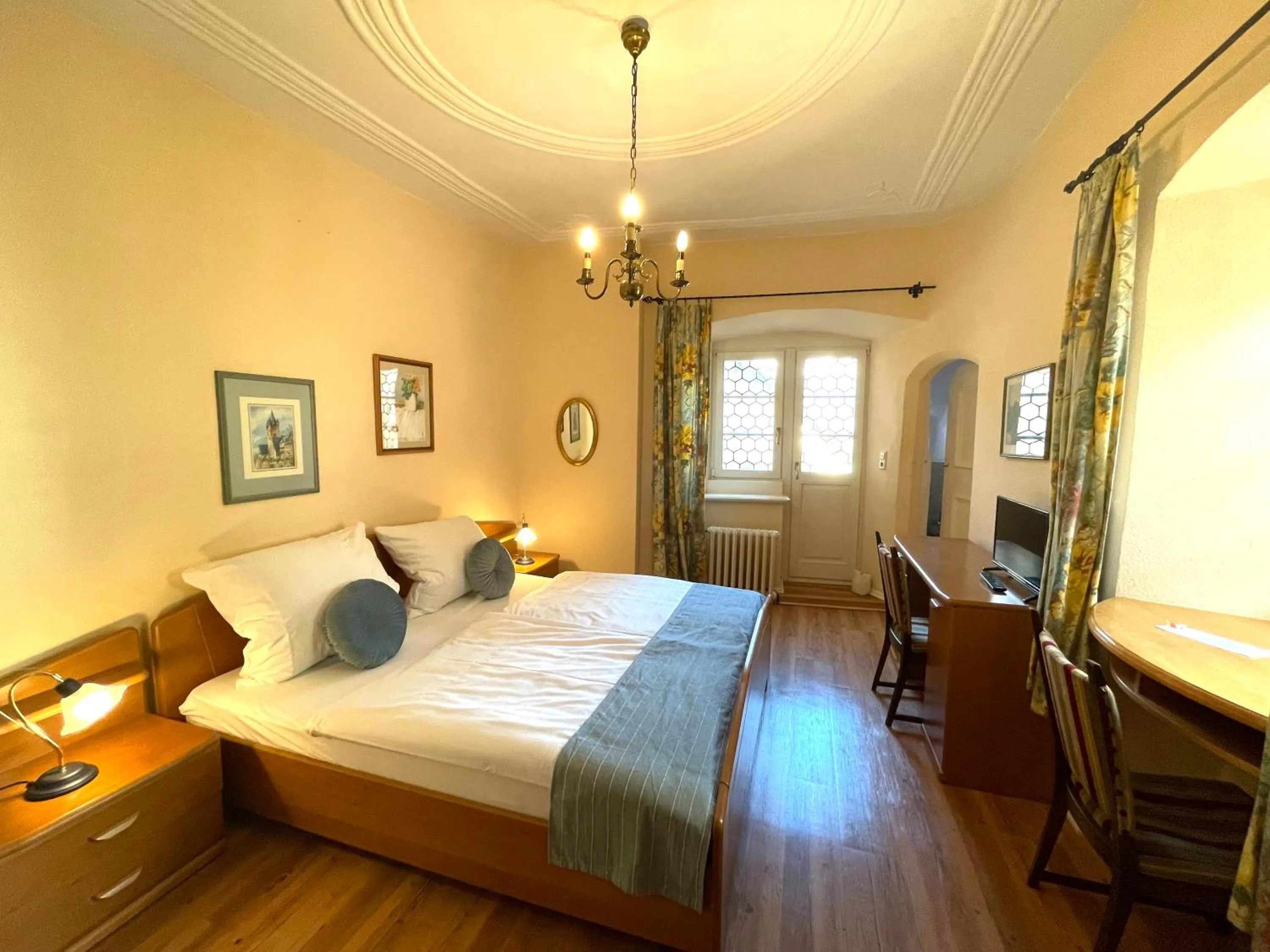 Bed in Hotel Schloss Zell