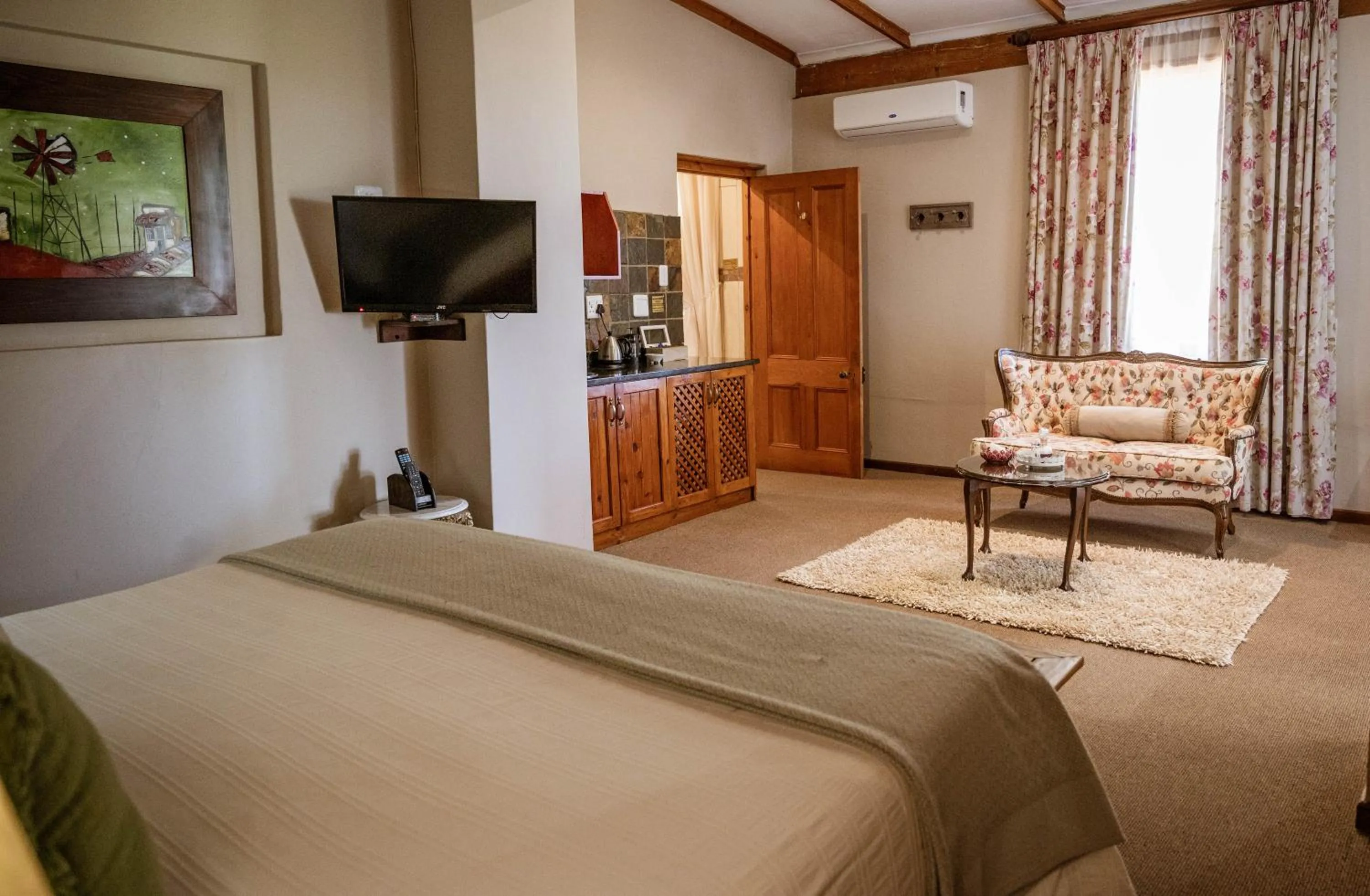 Bed in De Denne Country Guest House