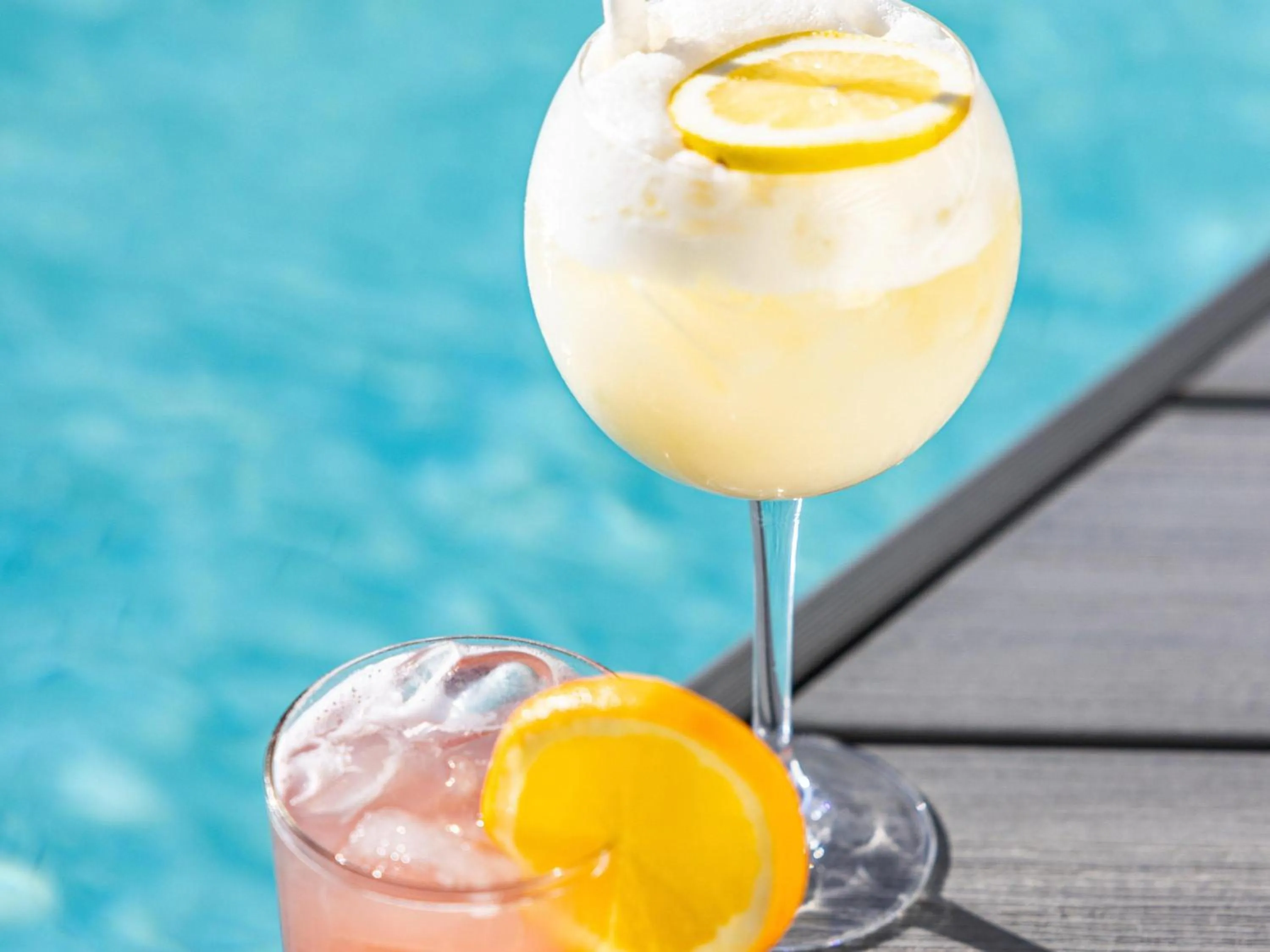 Lounge or bar in Mercure Agen Centre