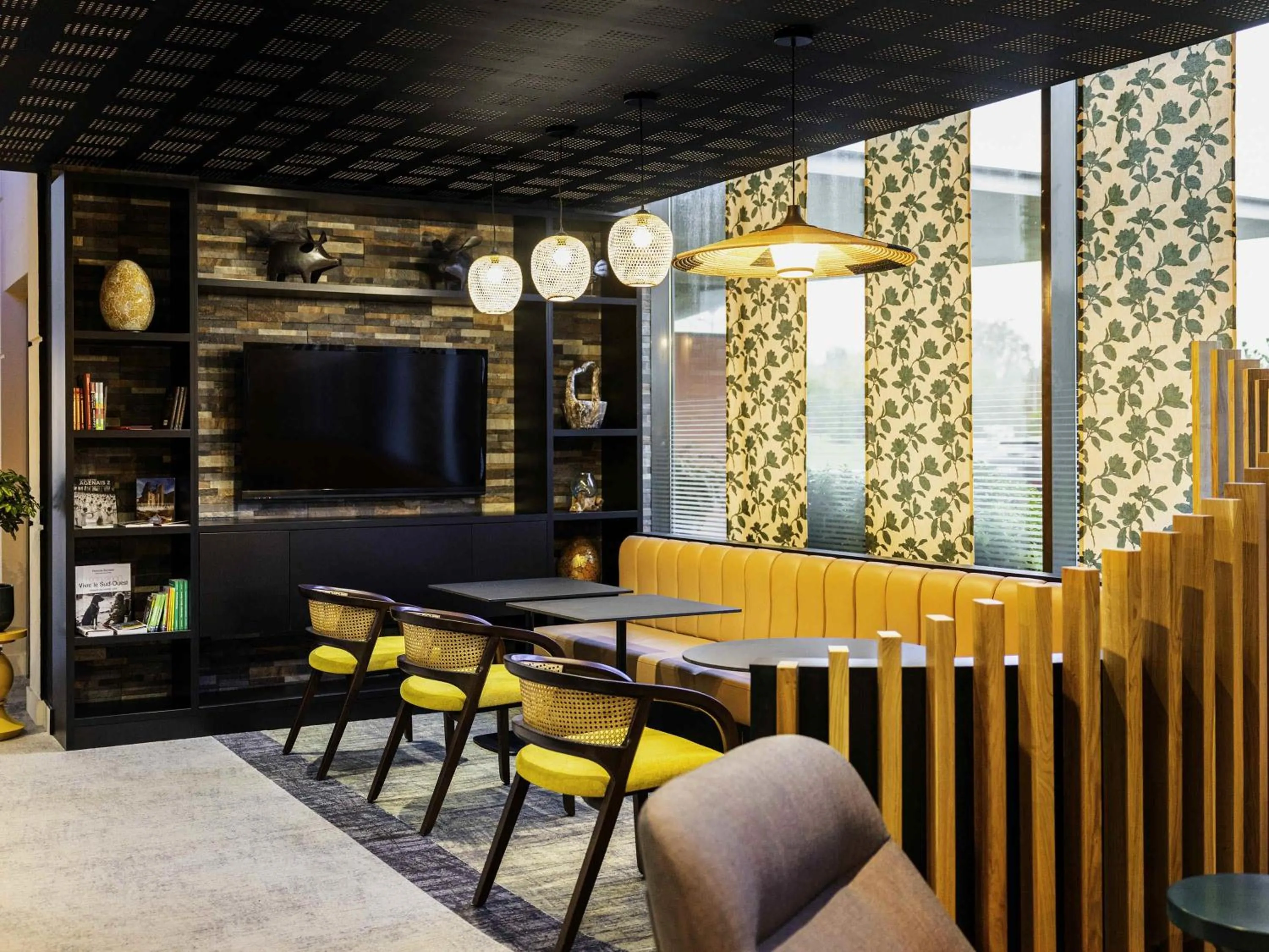 Property building in Mercure Agen Centre