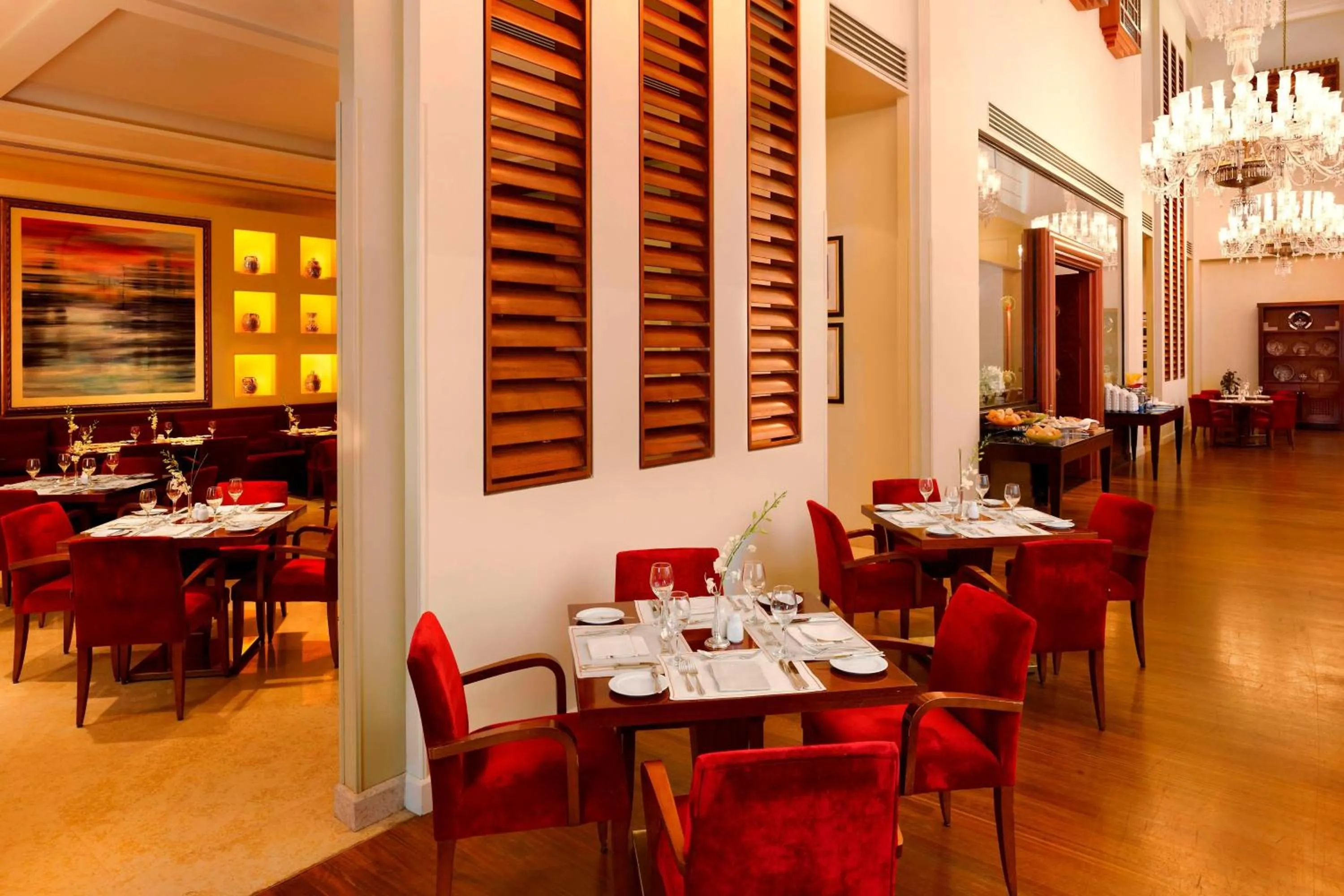 Restaurant/places to eat in Le Meridien Al Khobar