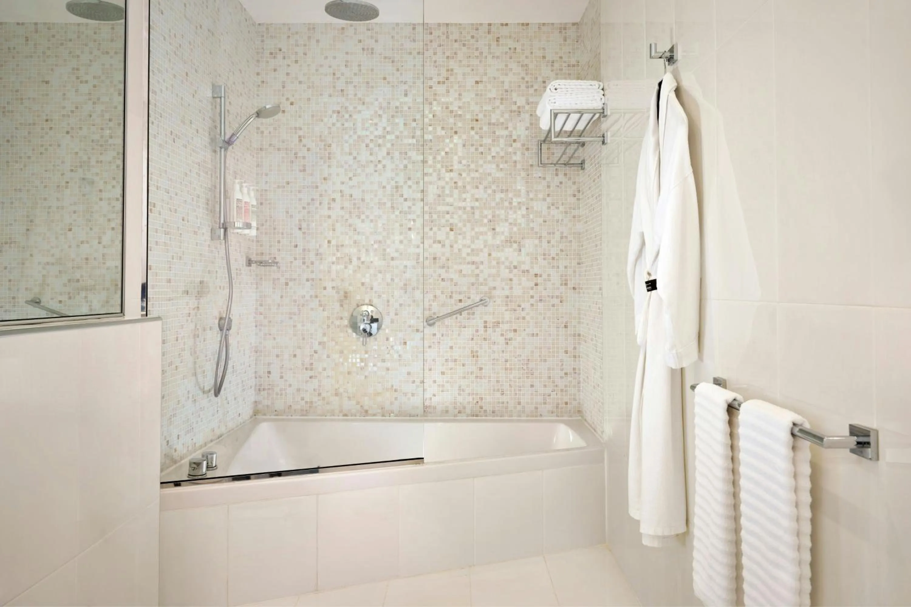 Bathroom in Le Meridien Al Khobar