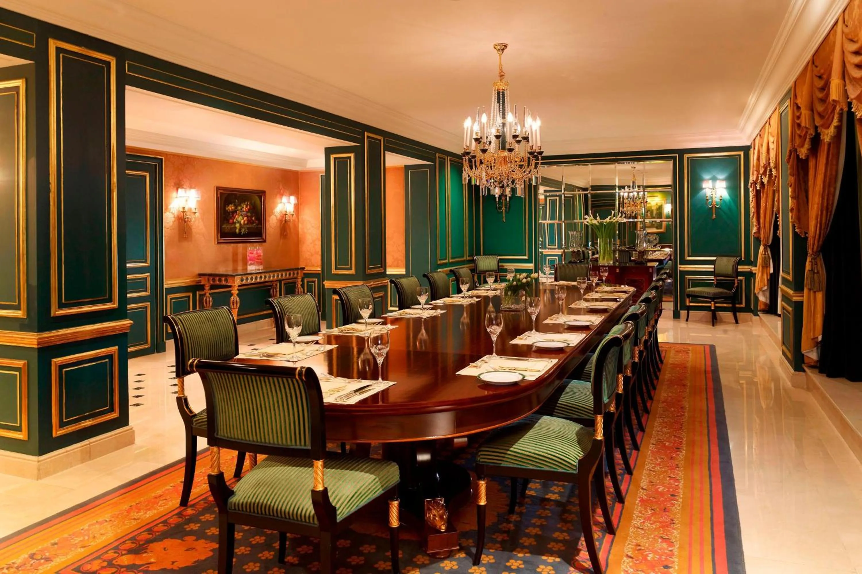 Photo of the whole room in Le Meridien Al Khobar