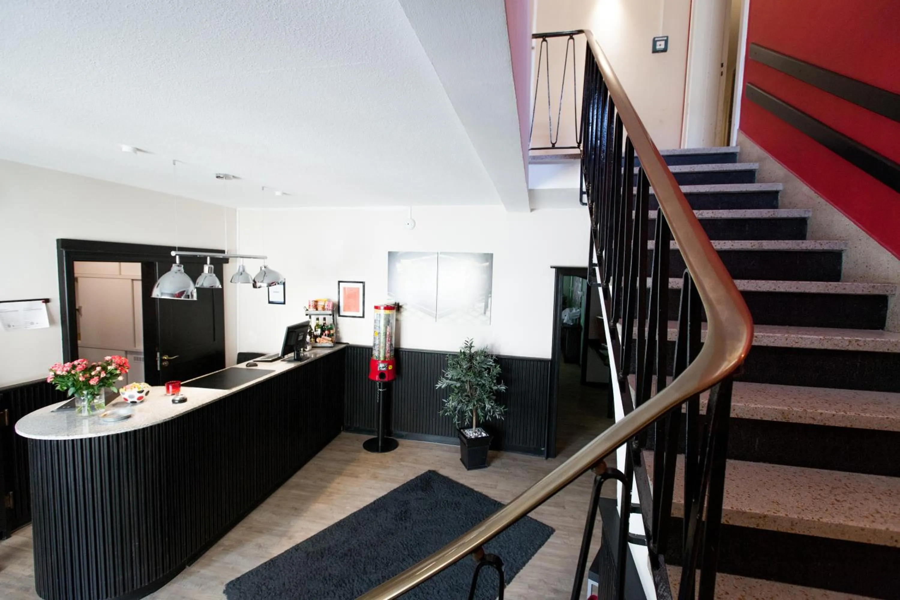 Facade/entrance in Arcade Hotel & Hostel Hamburg