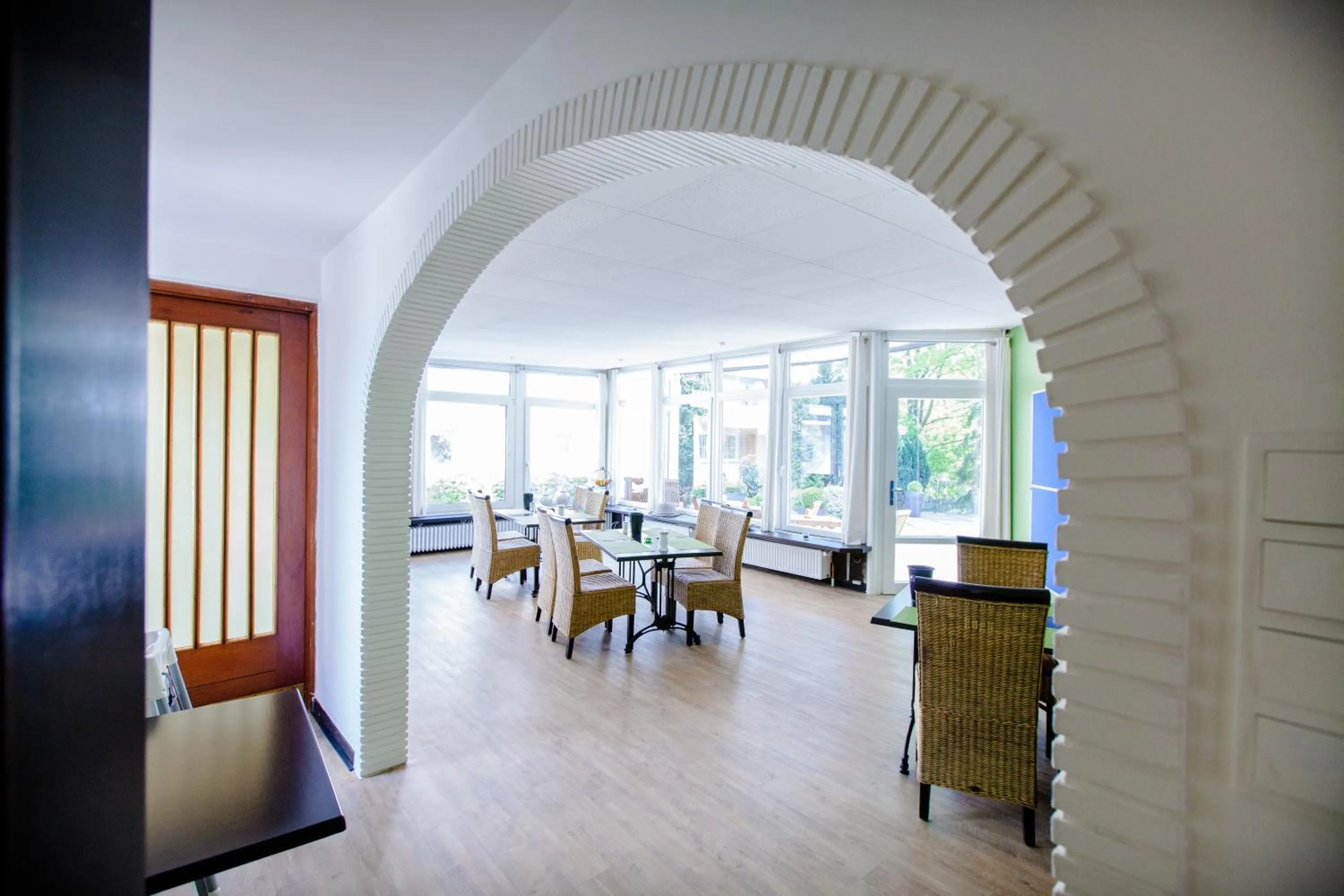 Restaurant/places to eat in Arcade Hotel & Hostel Hamburg