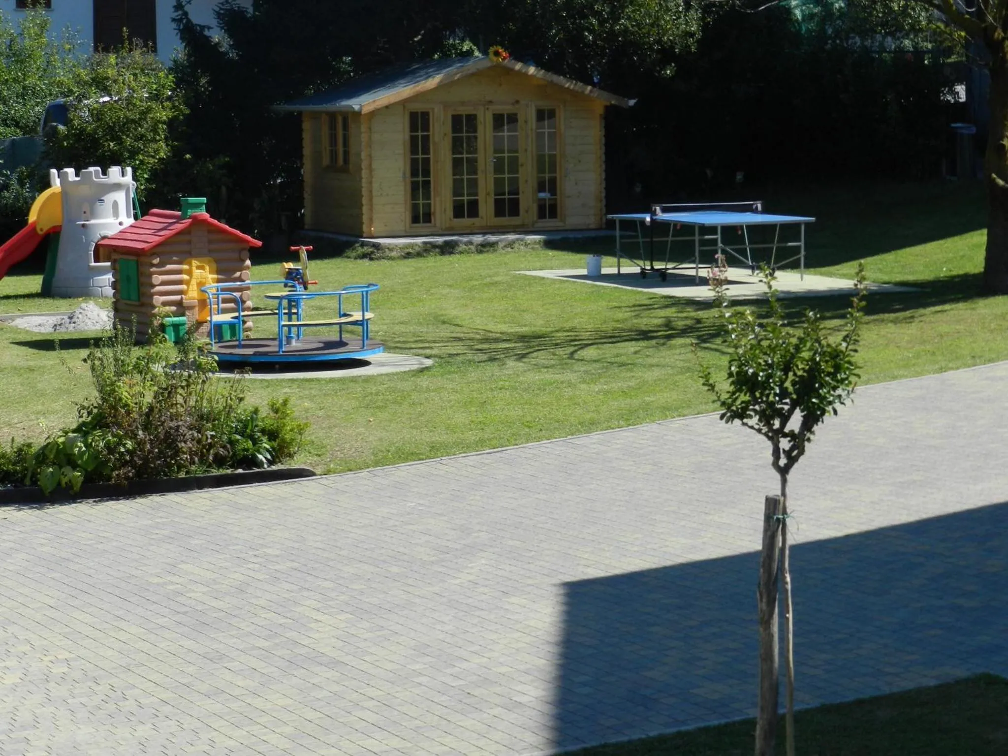 Garden view in Residence Girasole Casa Rossa A