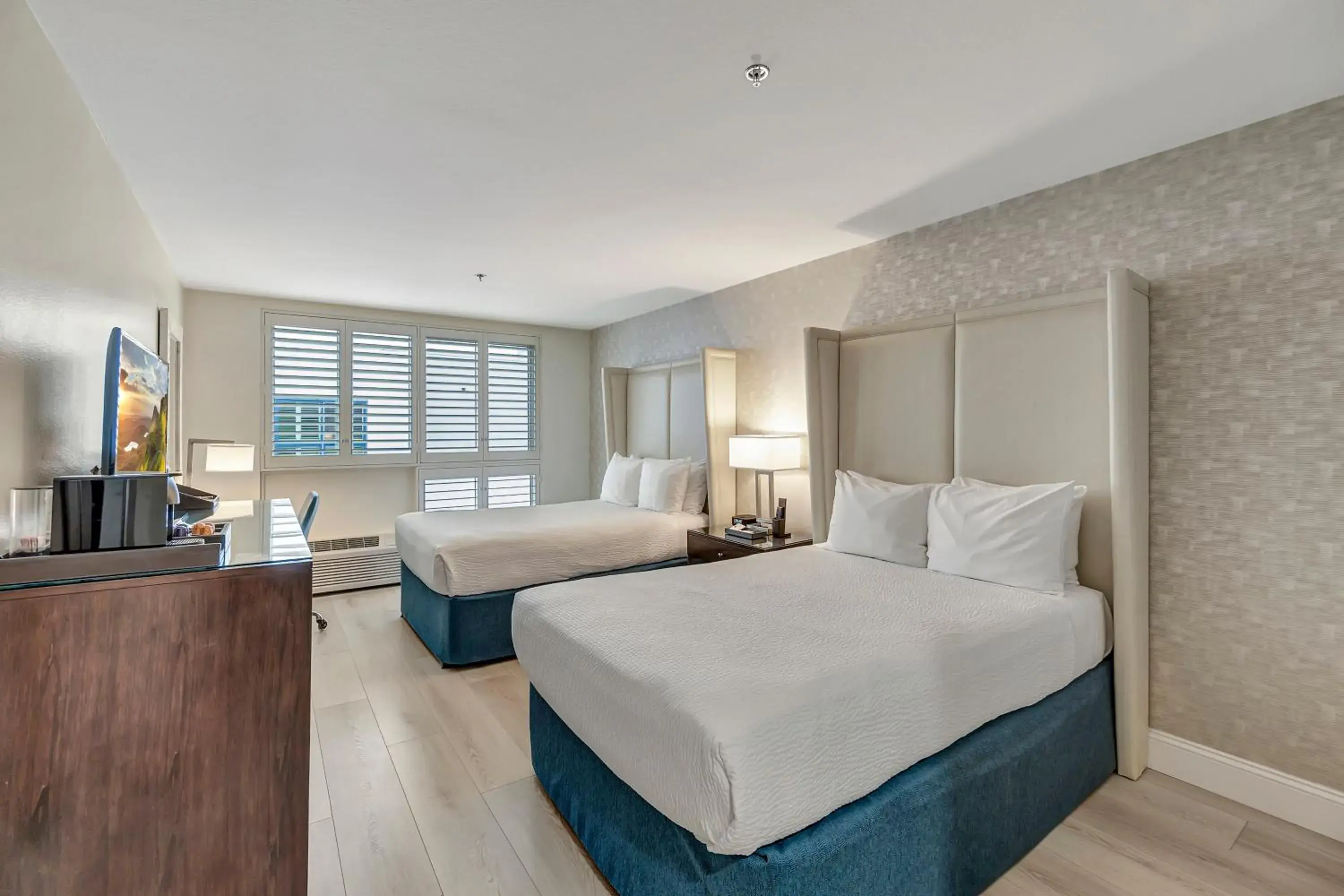 Standard Two Double Beds in Ocean View Hotel Standard Two Double Beds in Ocean View Hotel