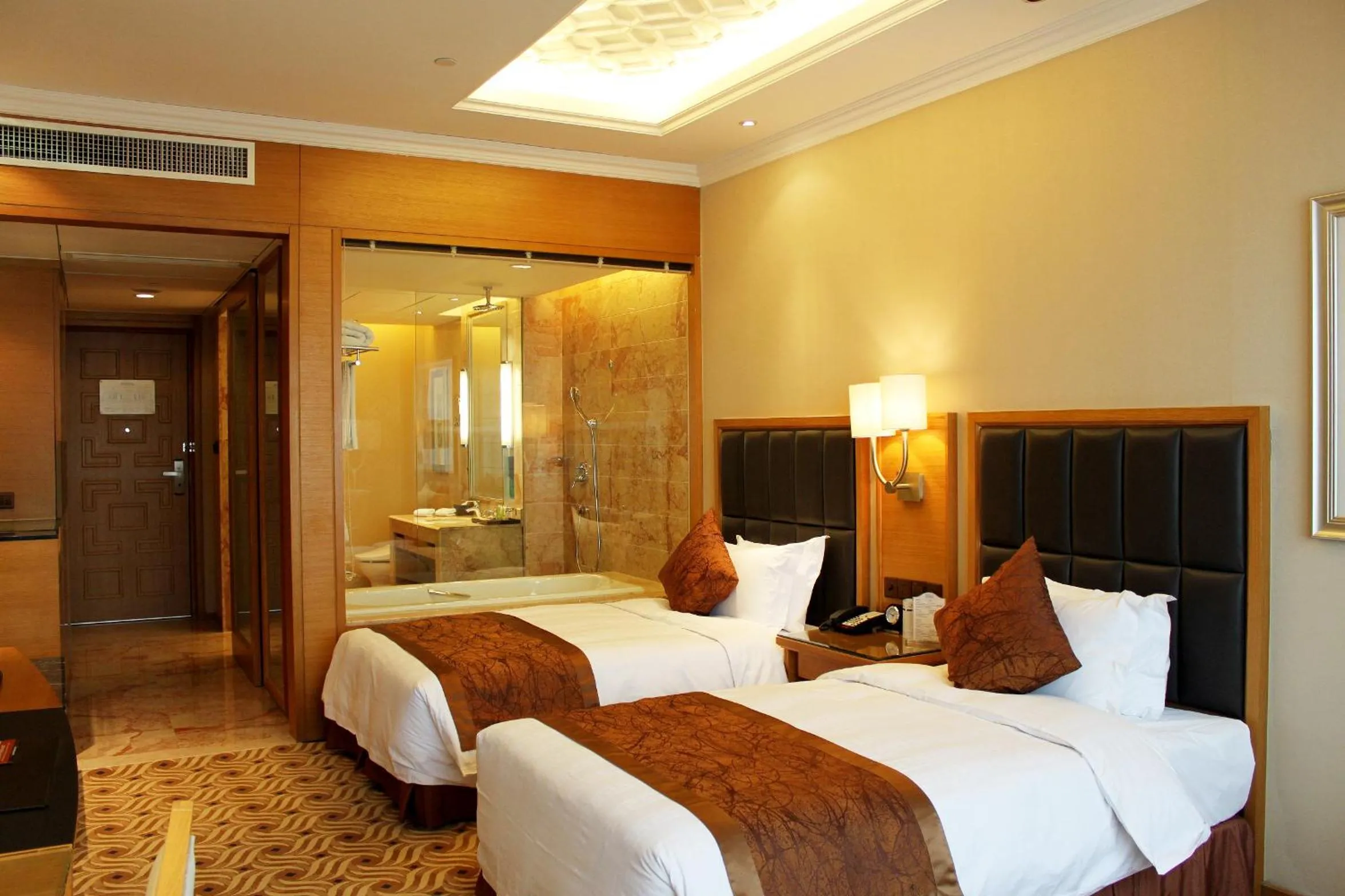 Bed in Hotel Nikko Wuxi