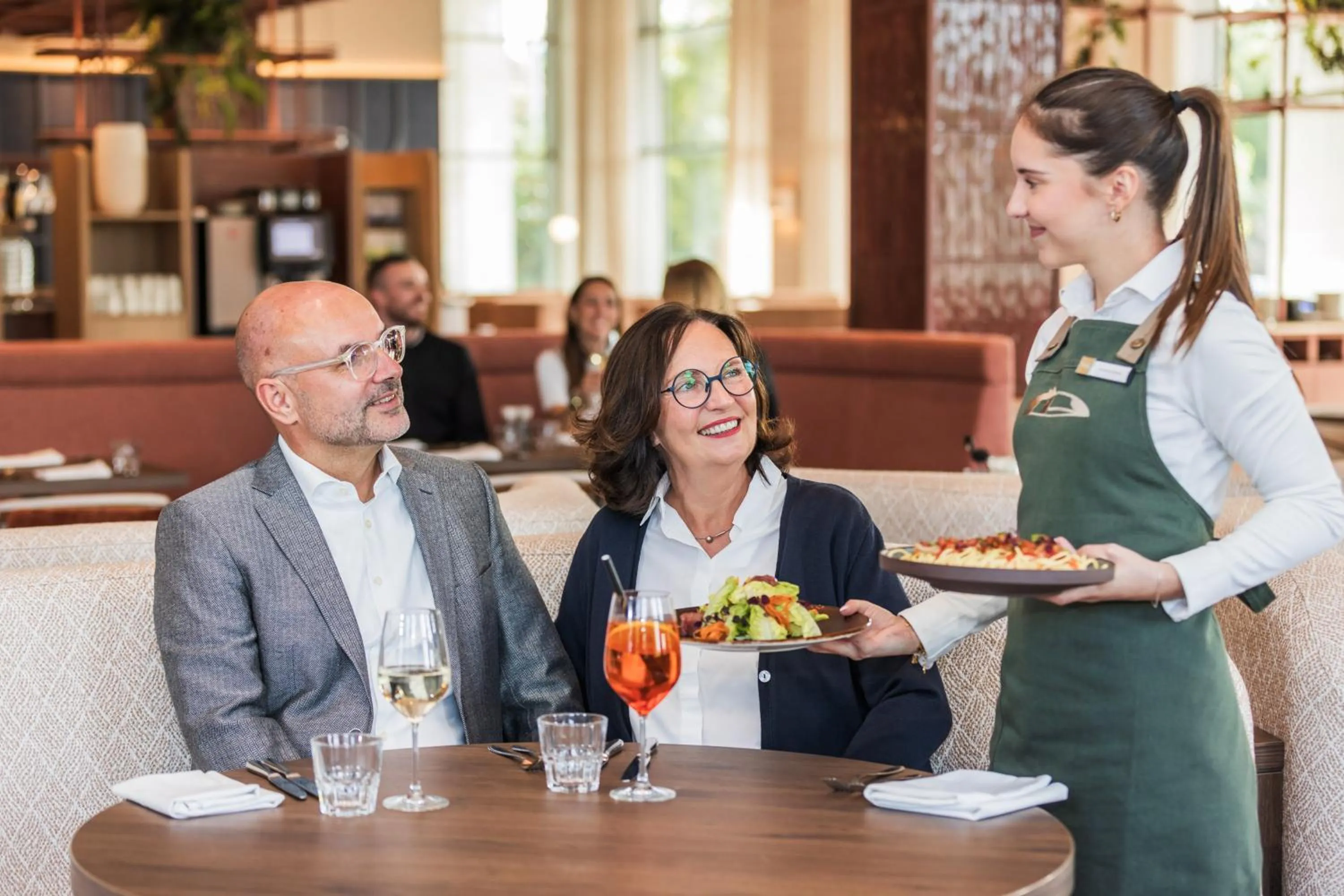 Restaurant/places to eat in Van der Valk Hotel Düsseldorf