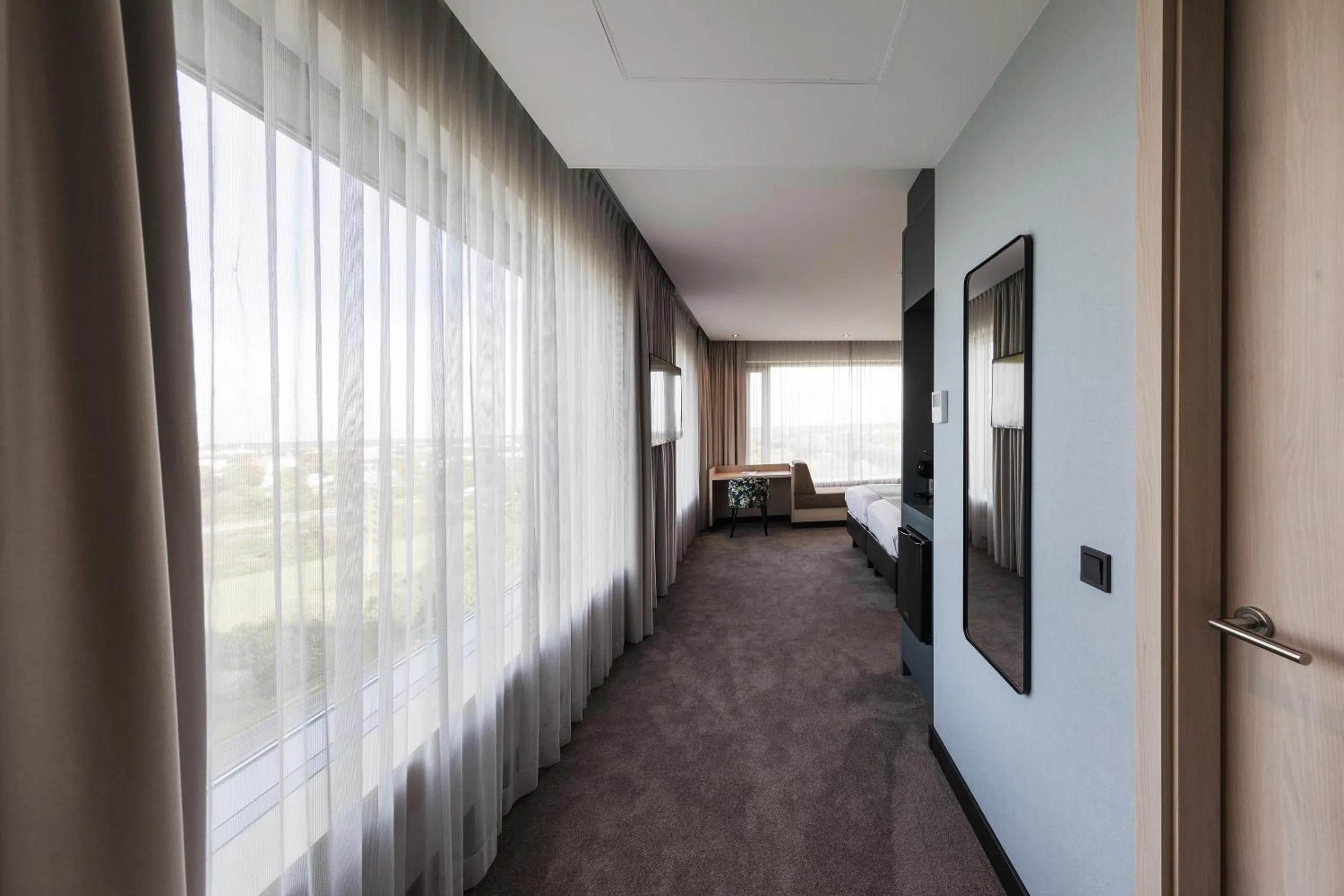 Photo of the whole room, Bed in Van der Valk Hotel Düsseldorf