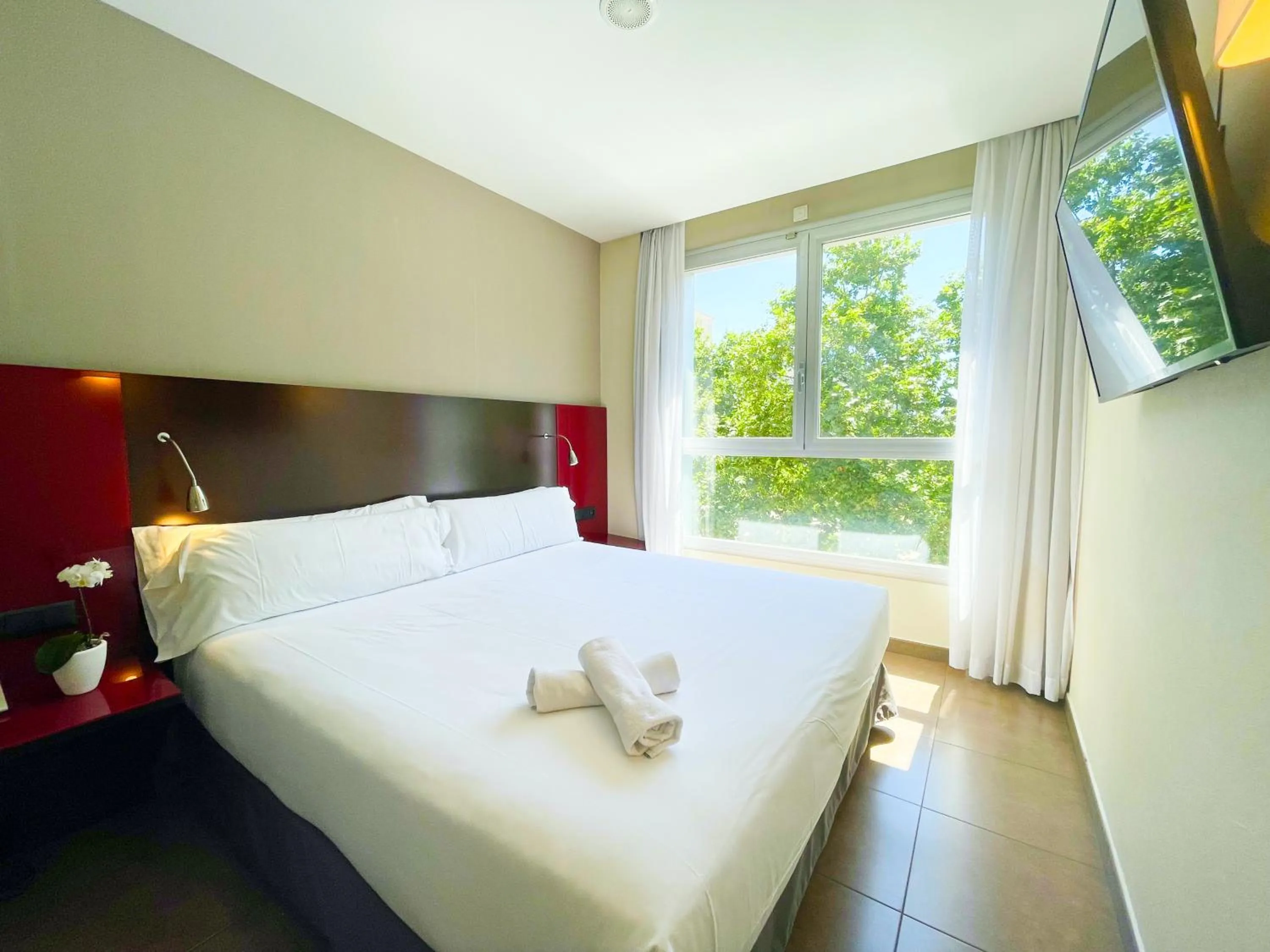 Bedroom, Bed in SM Hotel Teatre Auditori