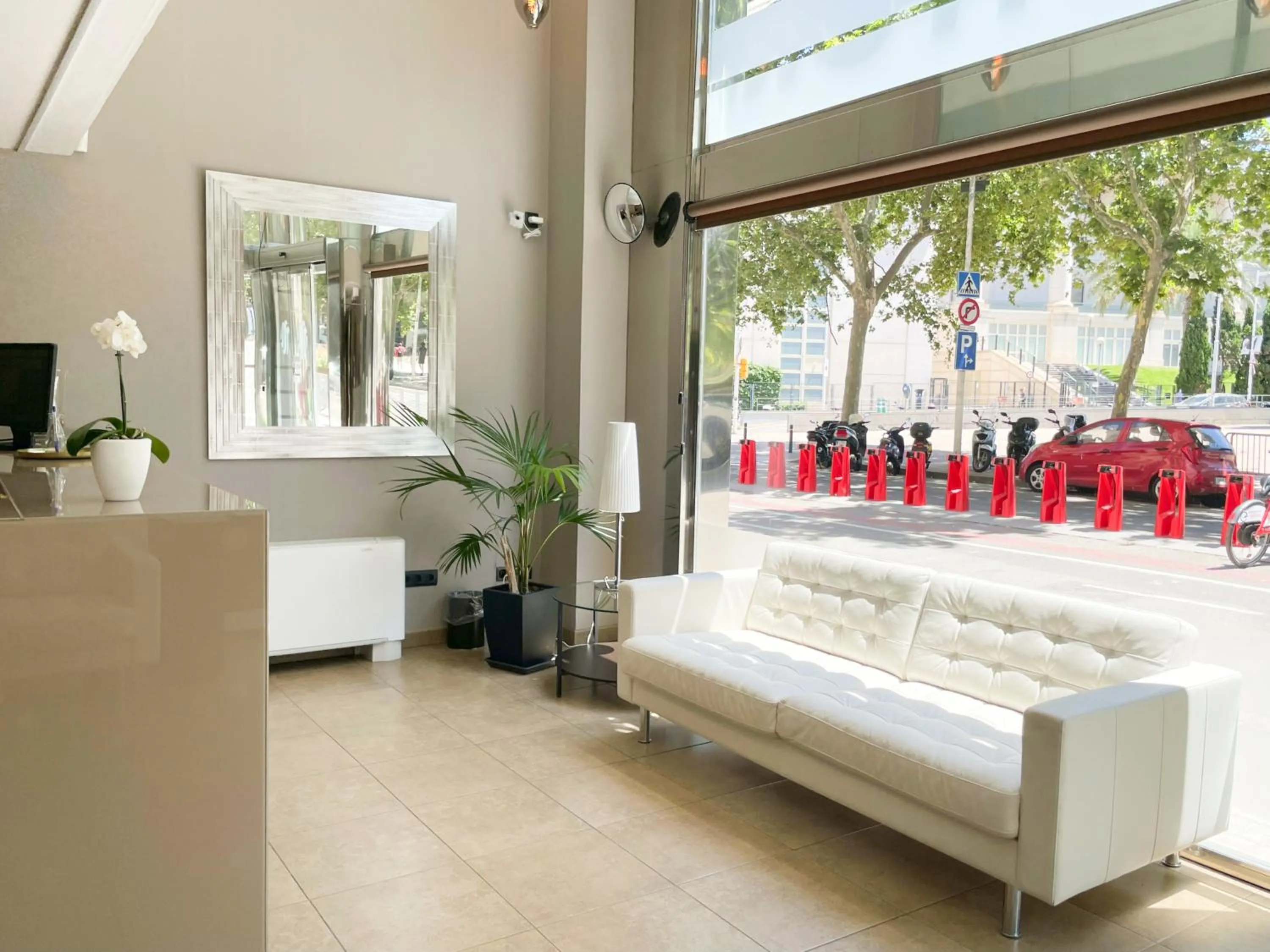 Lobby or reception in SM Hotel Teatre Auditori