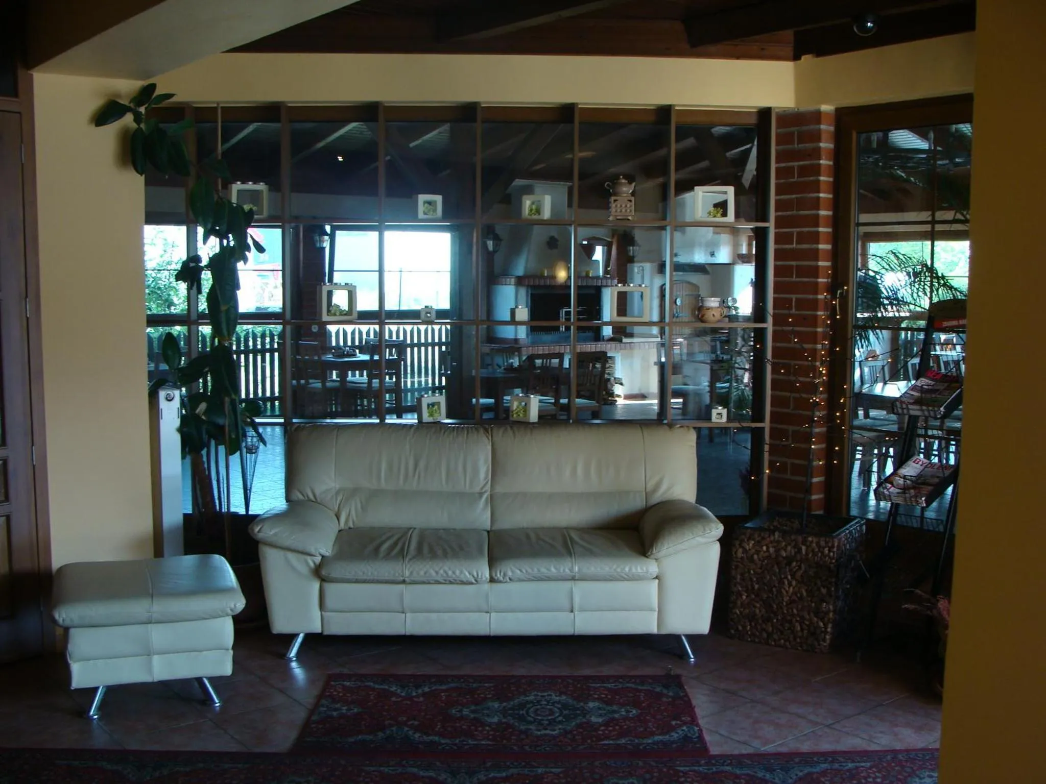 Communal lounge/ TV room in Motel U Krbu