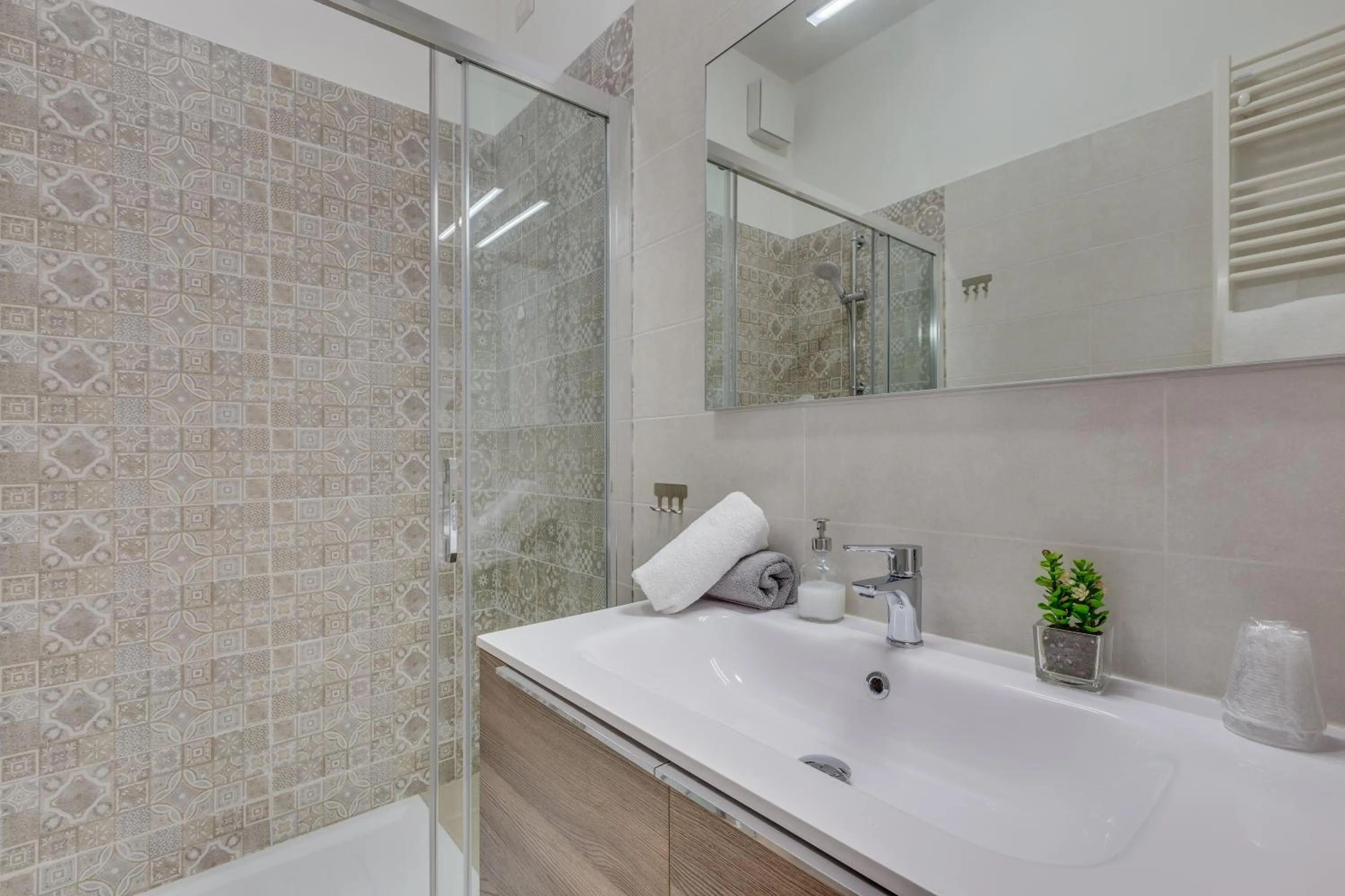 Bathroom in Rooms Vidar