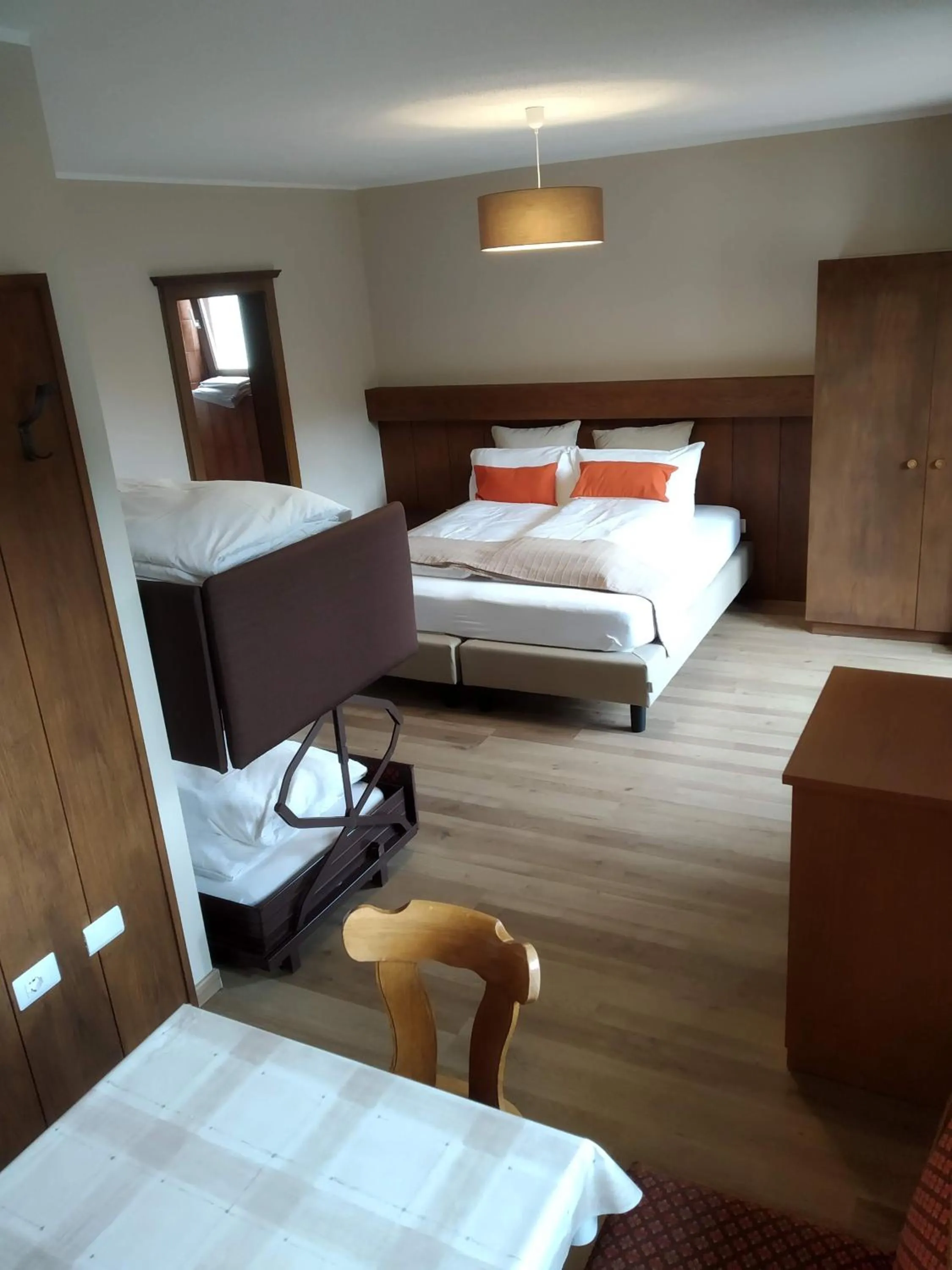 Photo of the whole room, Bed in Holiday House Erika