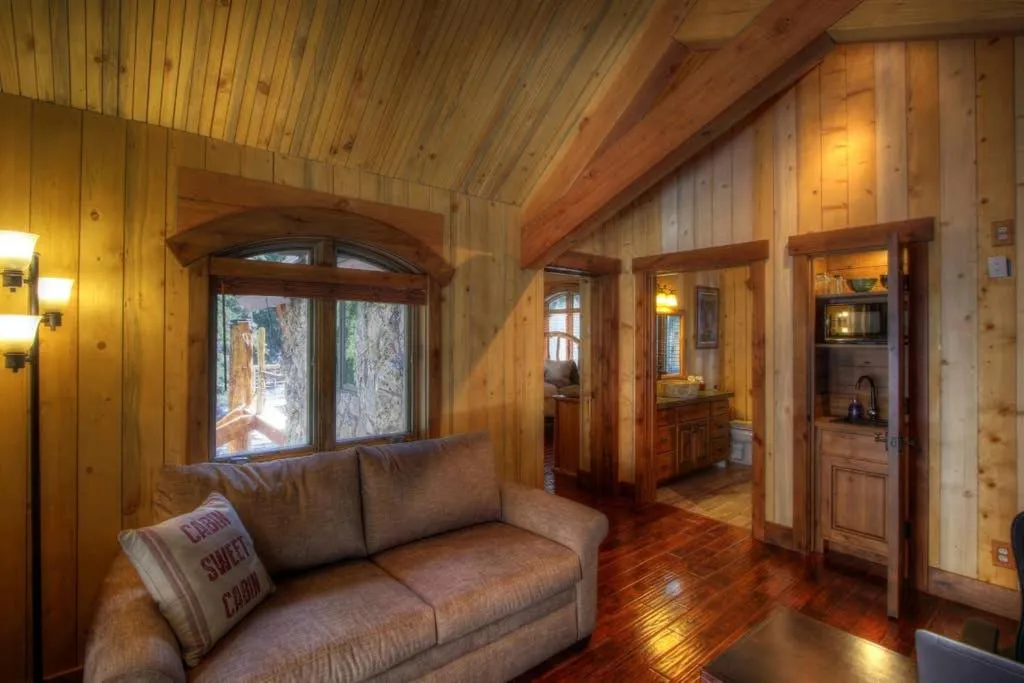 Seating area in Carriage House On The Stream Sundance, Utah