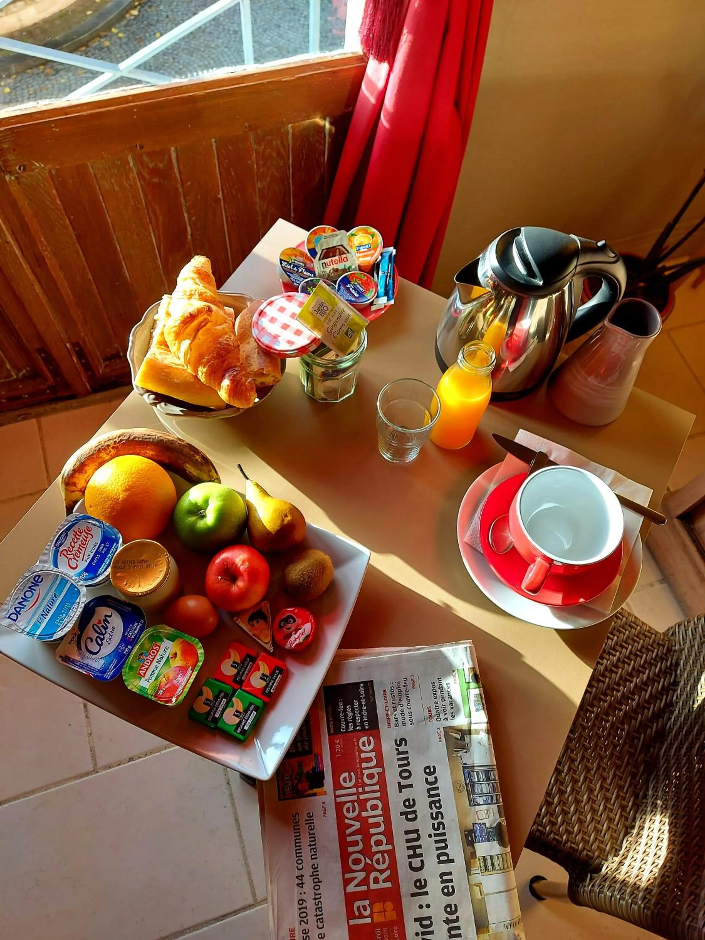 Food and drinks in Hotel Mondial