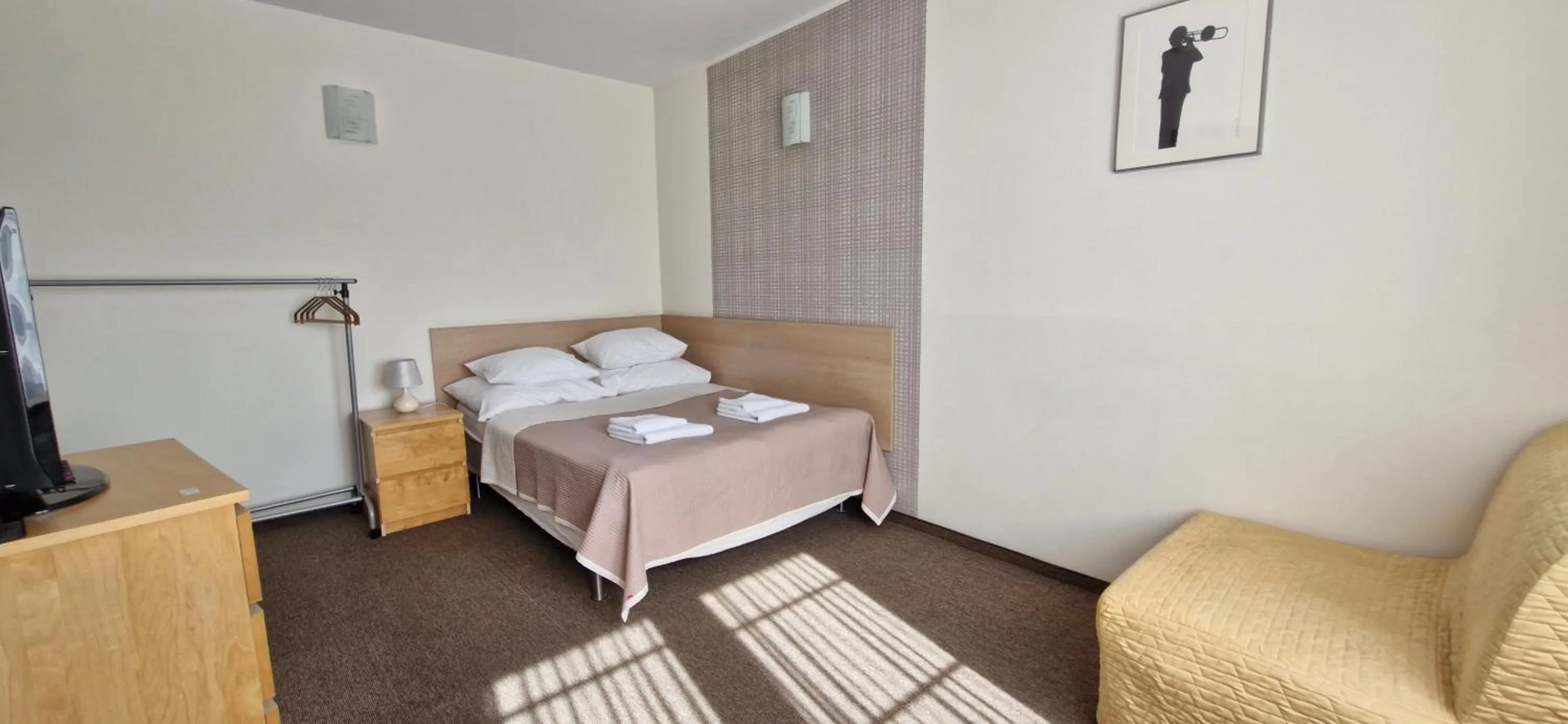 Photo of the whole room, Bed in Villa Stratus