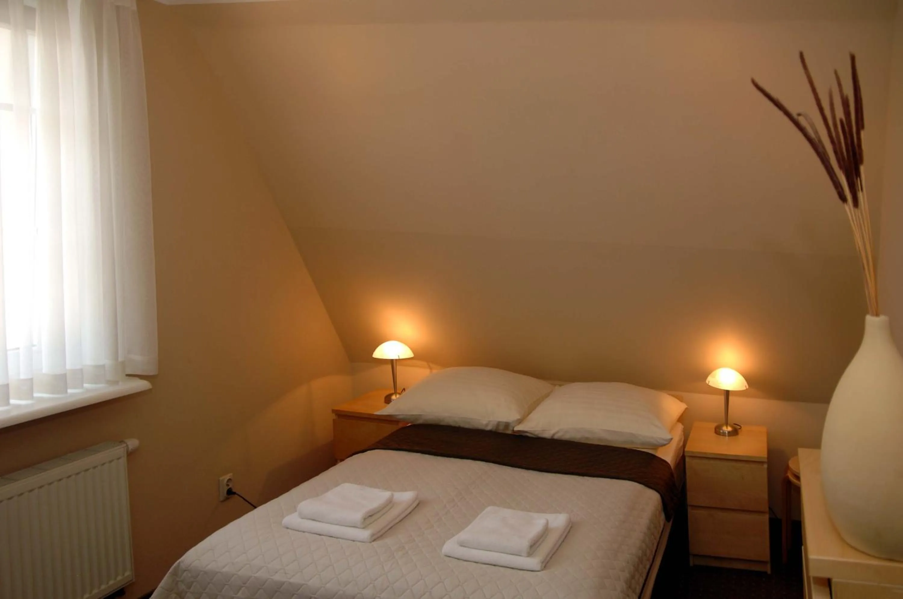 Bed in Villa Stratus