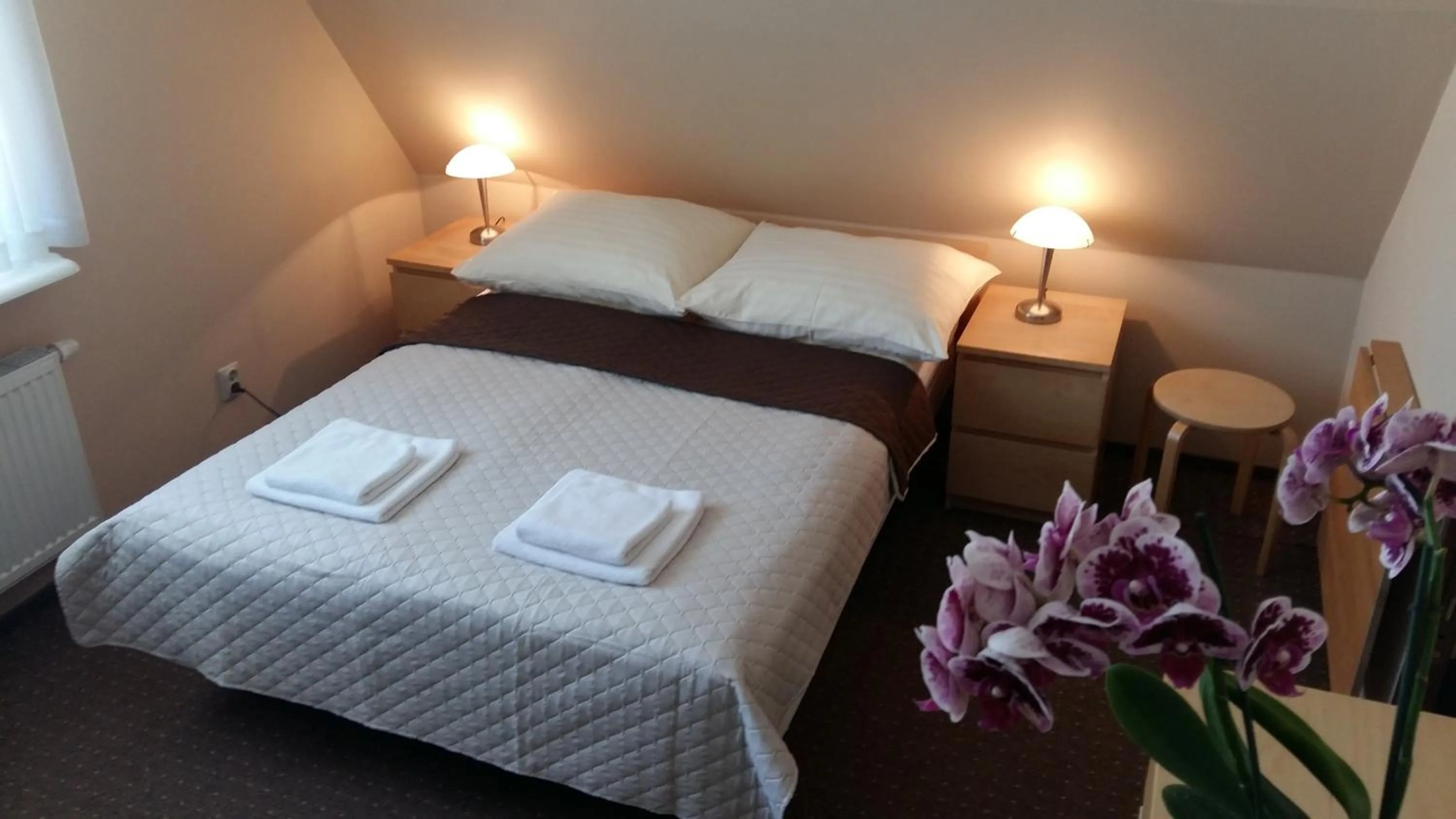 Bed in Villa Stratus