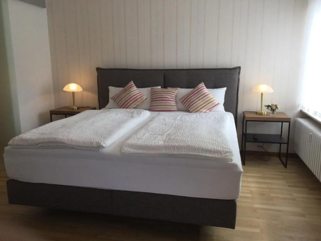 Bed in Gästehaus Am Rebenhang