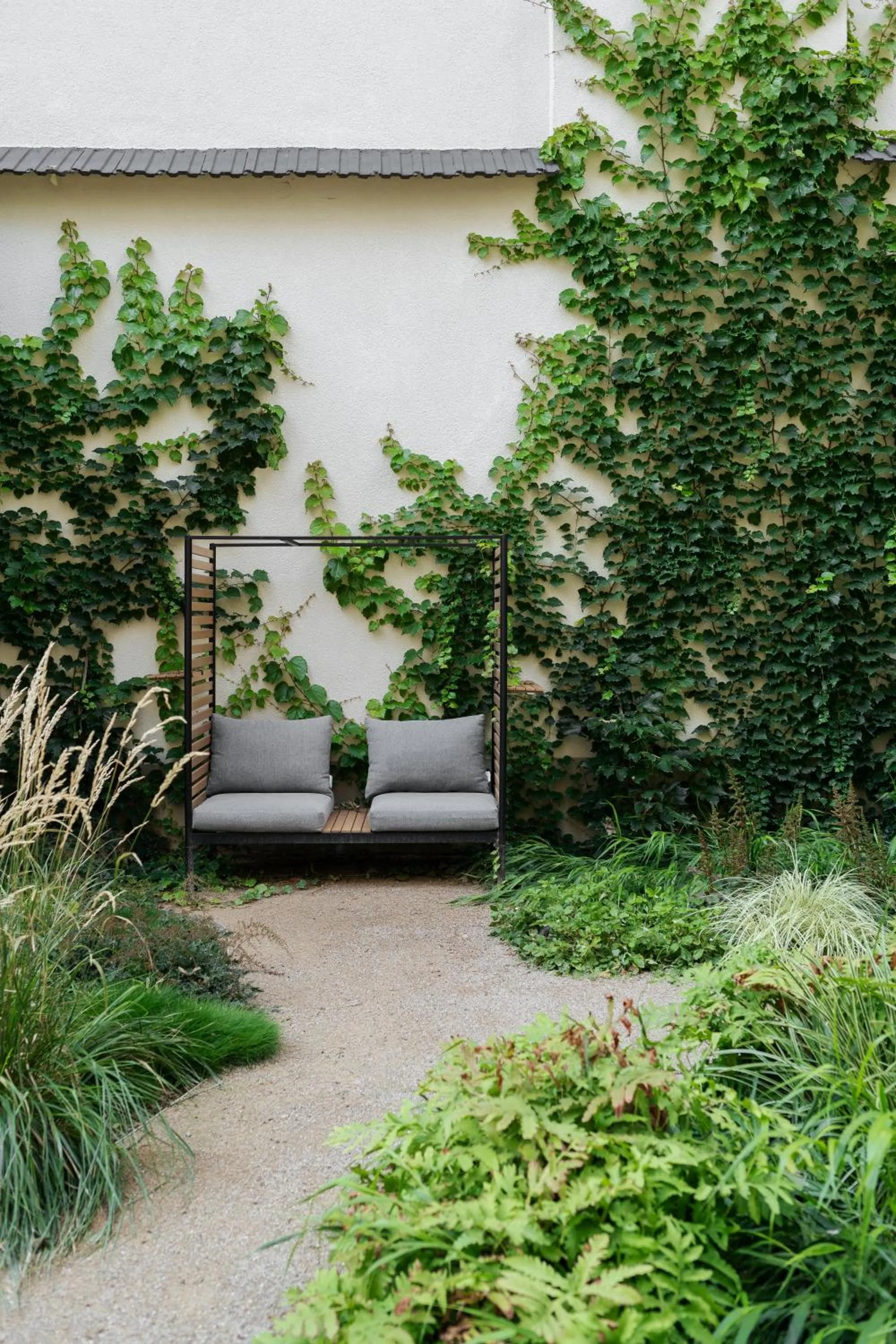 Patio in Urban Jungle Apartments