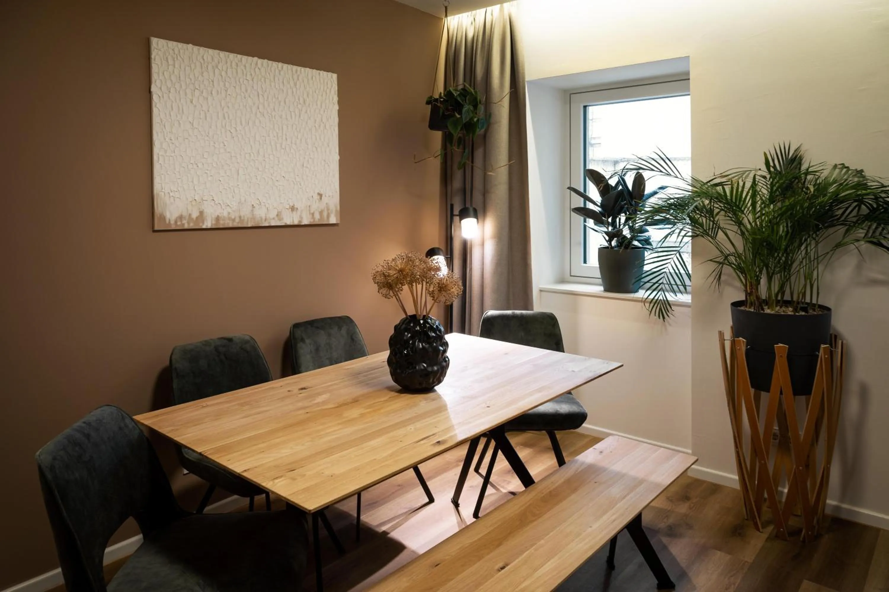 Dining area in Urban Jungle Apartments