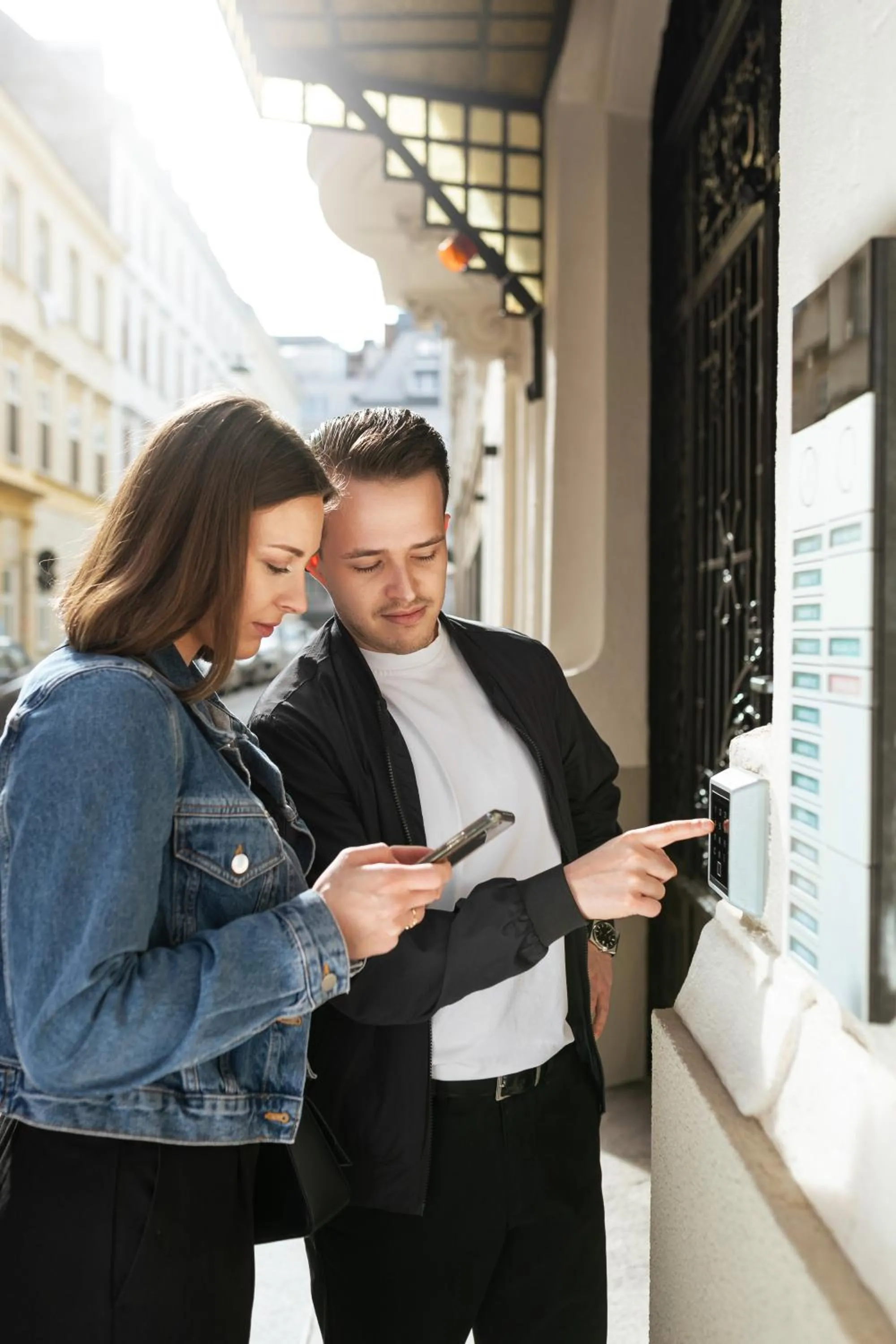 Facade/entrance in Urban Jungle Apartments