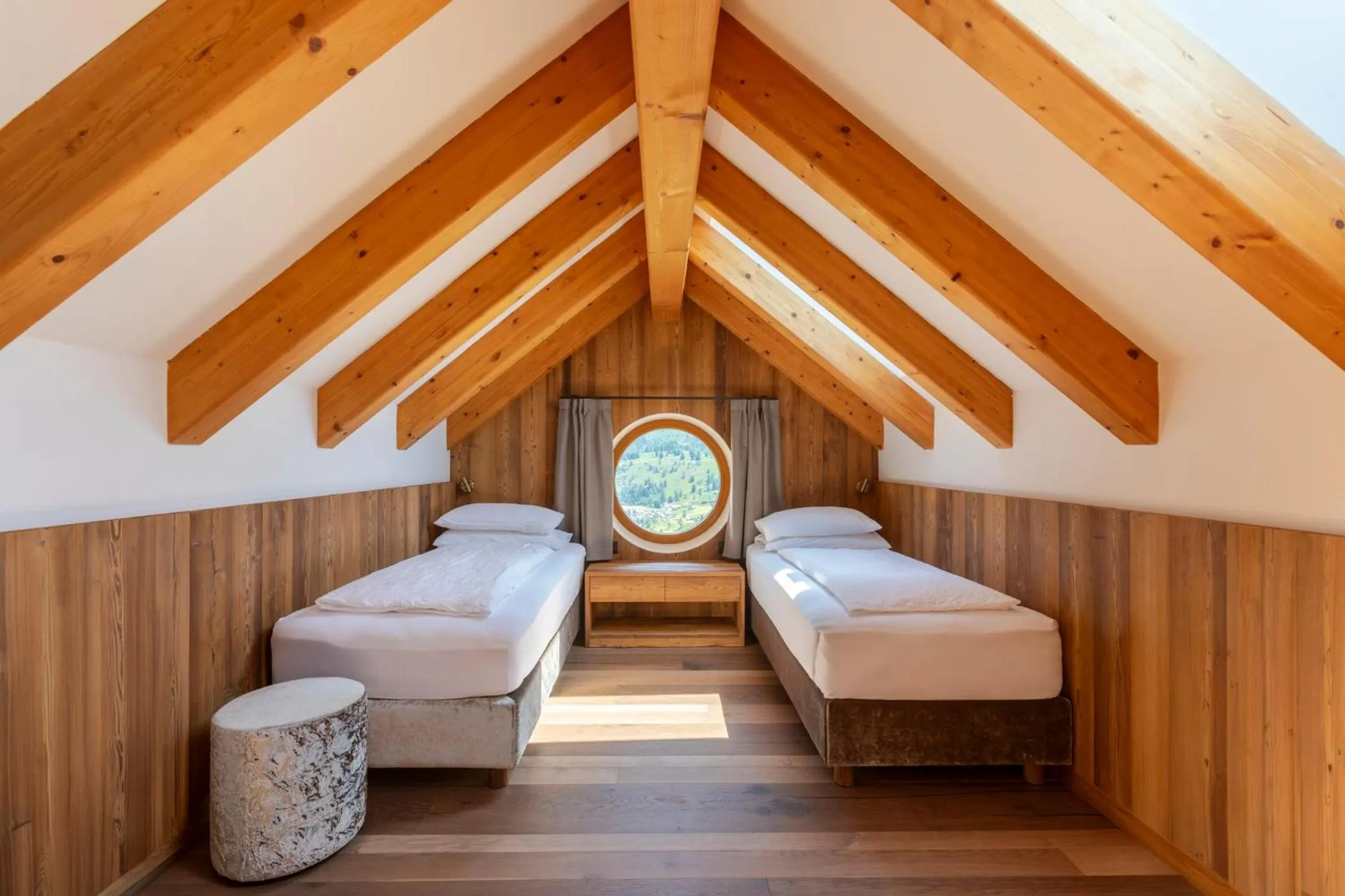 Bed in Hotel Lagorai Resort & Spa