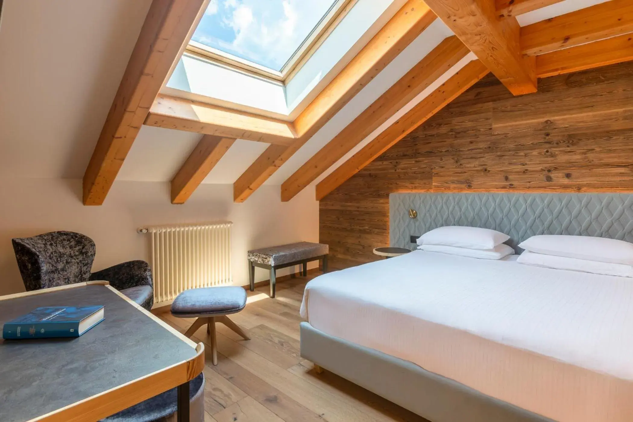 Suite with Balcony in Hotel Lagorai Resort & Spa Suite with Balcony in Hotel Lagorai Resort & Spa